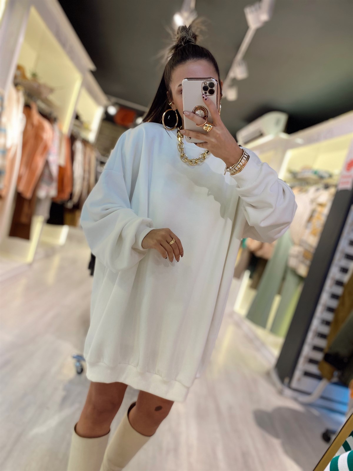 Beyaz Balıkçı Yaka Oversize Sweat