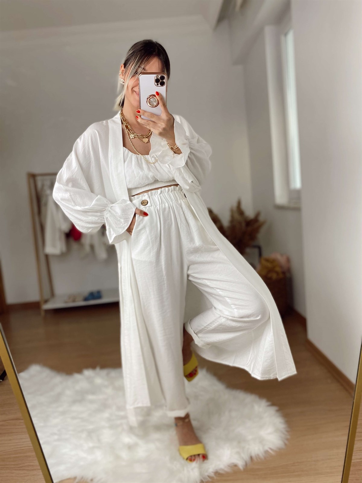 Beyaz Kuşaklı Kimono