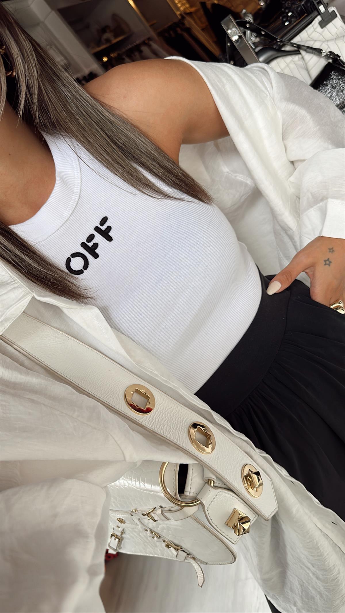 Beyaz Marka Model OFF Halter Yaka Atlet