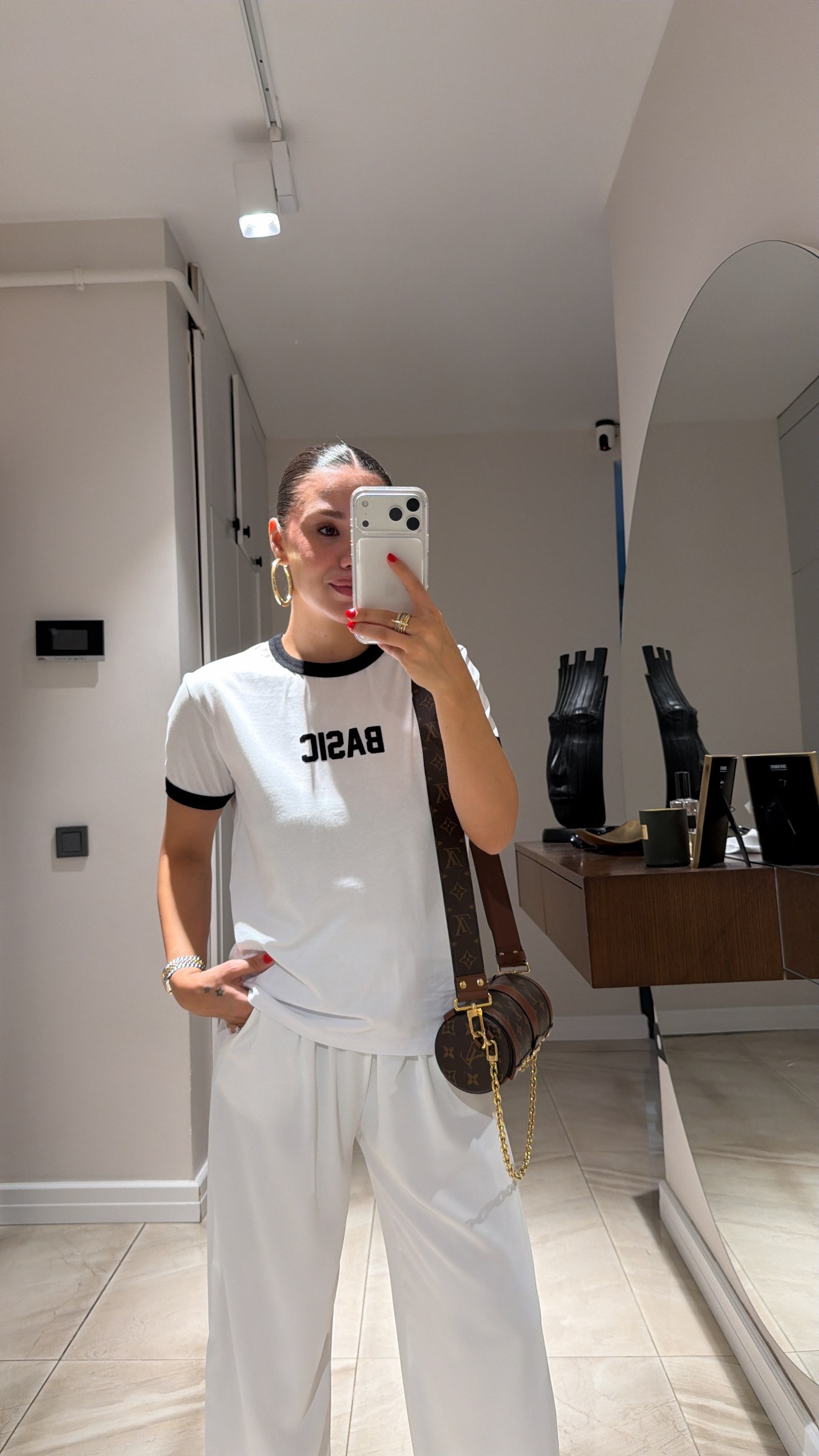 Beyaz Siyah Basic Yazılı Tshirt 