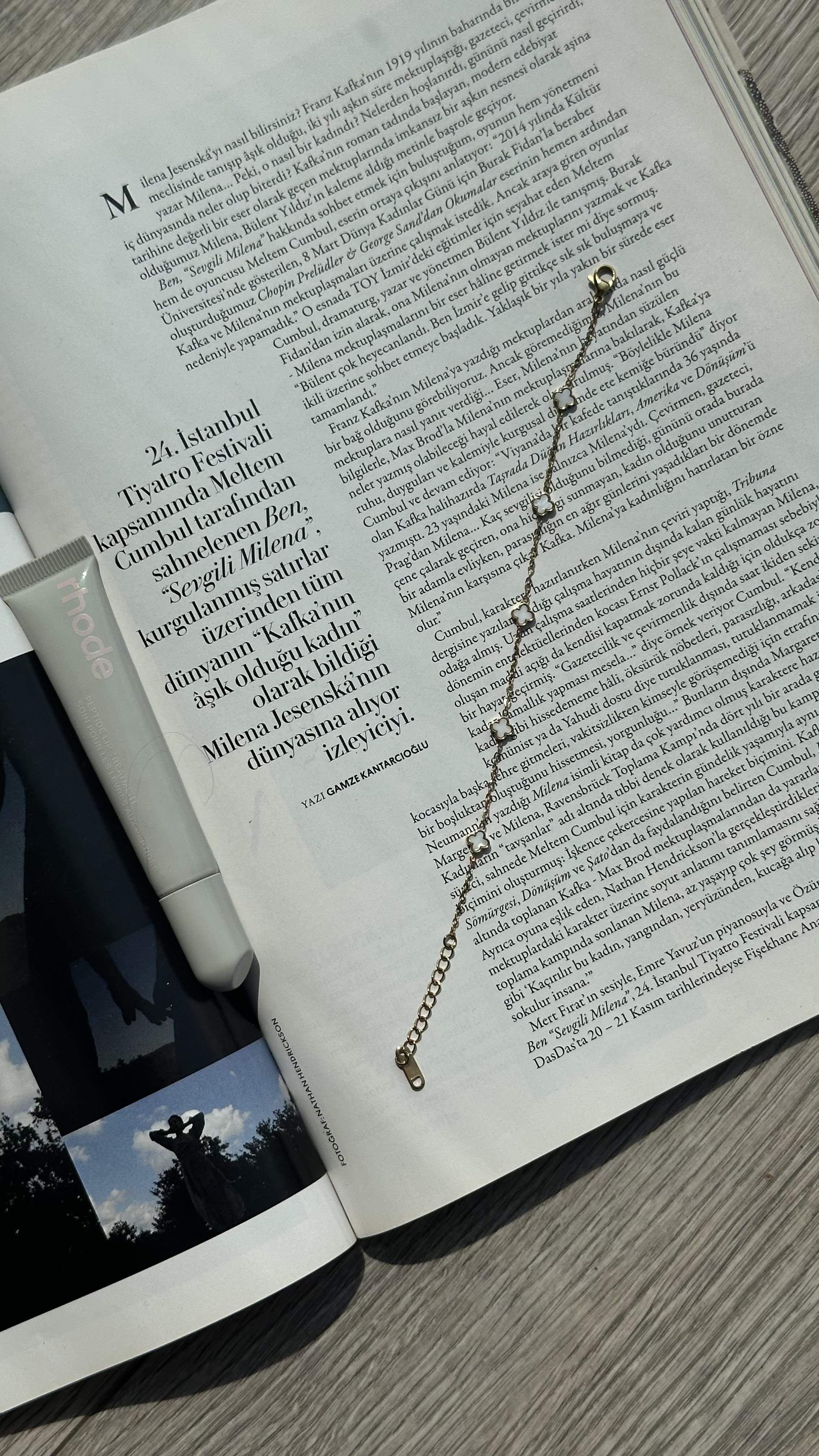 Beyaz Taşlı Küçük Yonca Bileklik