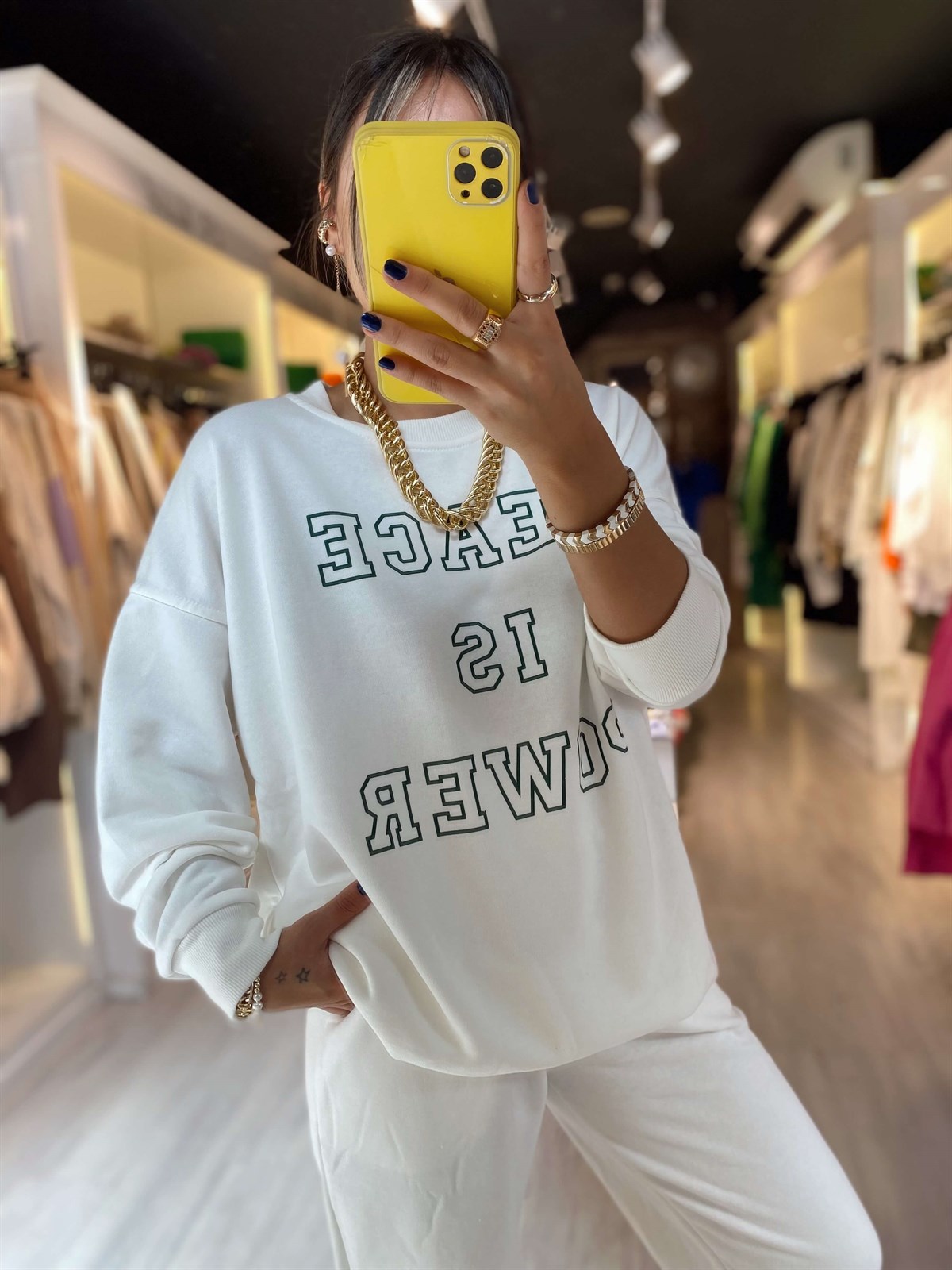 Beyaz Yeşil Yazılı Sweat