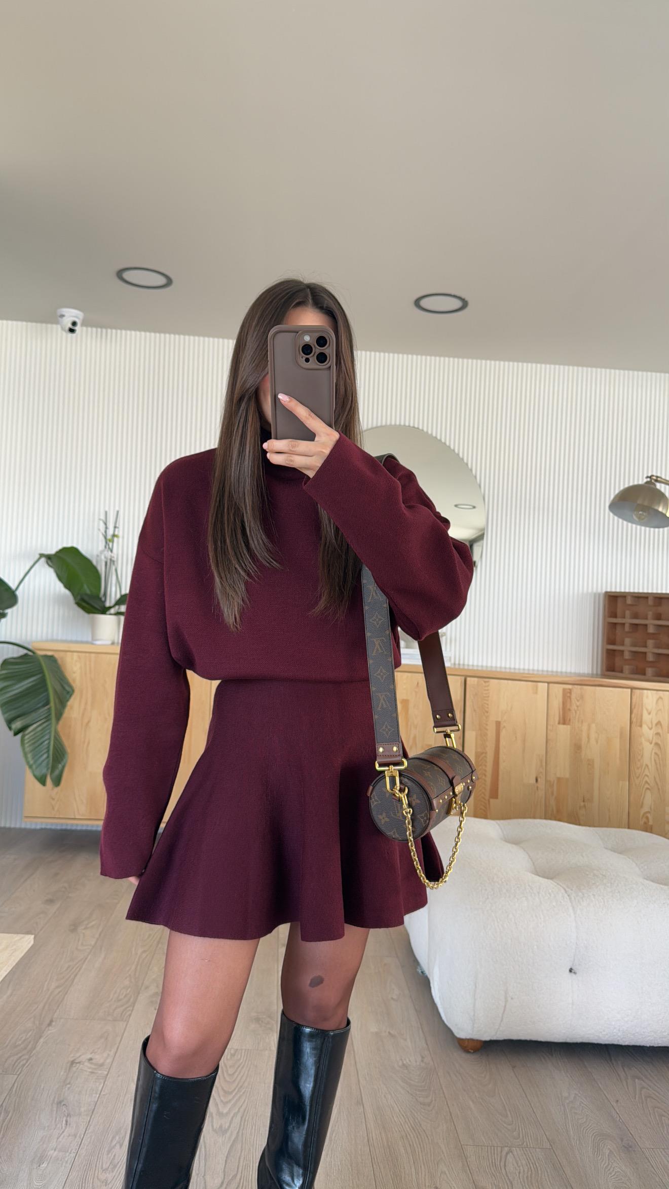 Bordo Dik Yaka Etekli Triko Takım 