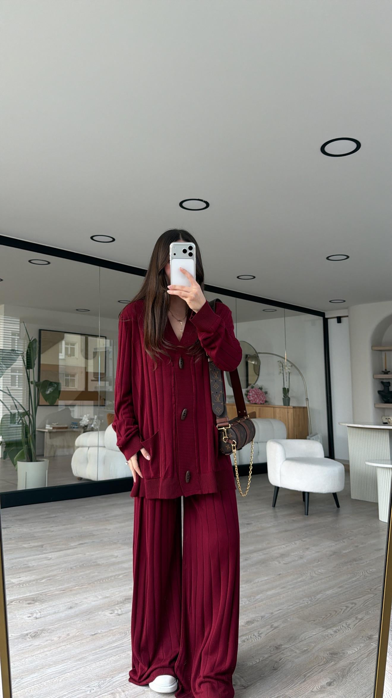 Bordo Düğme Detaylı Cepli Triko Hırka Takım