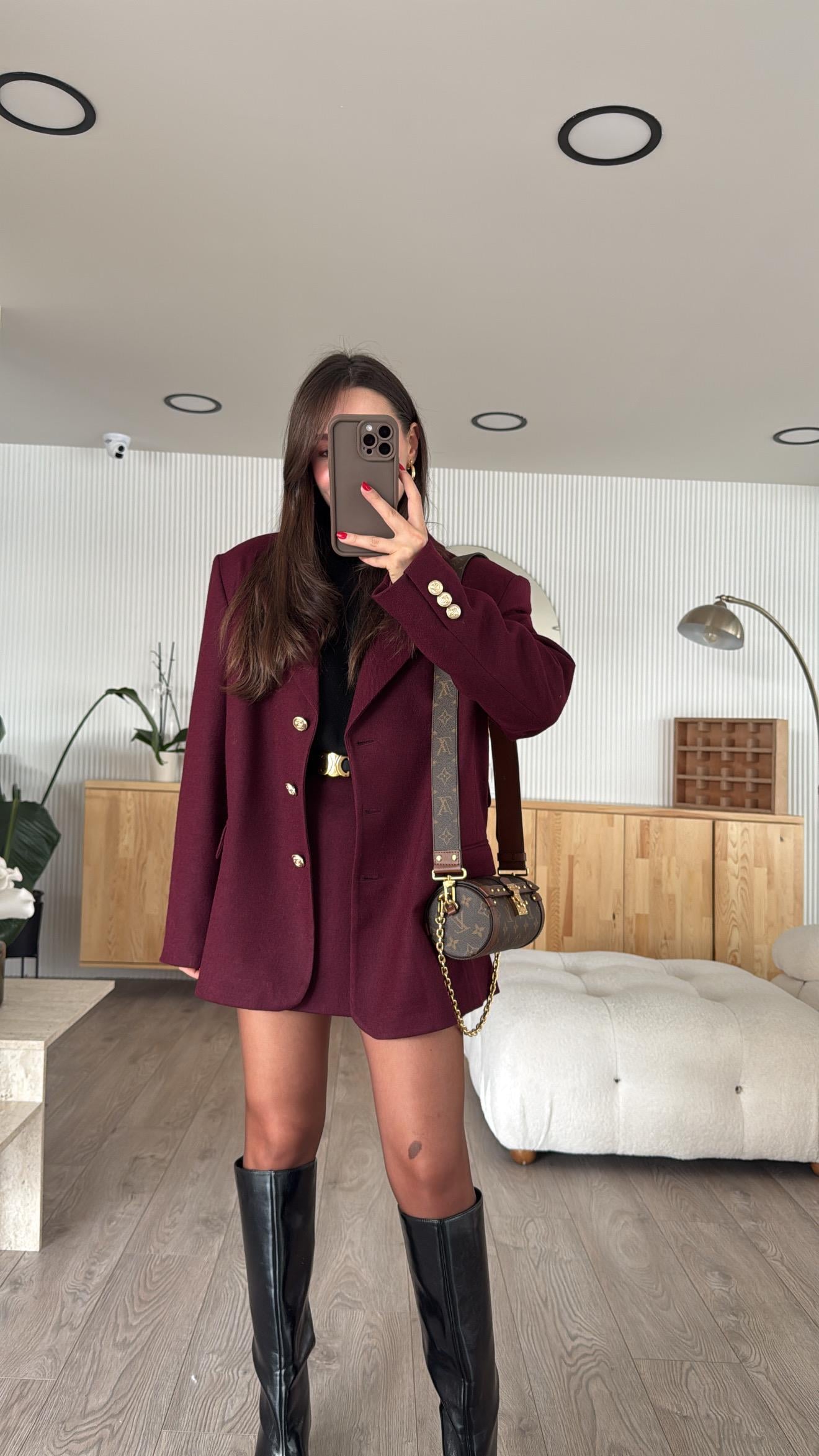Bordo Kemer Detaylı Kaşe Etekli Takım