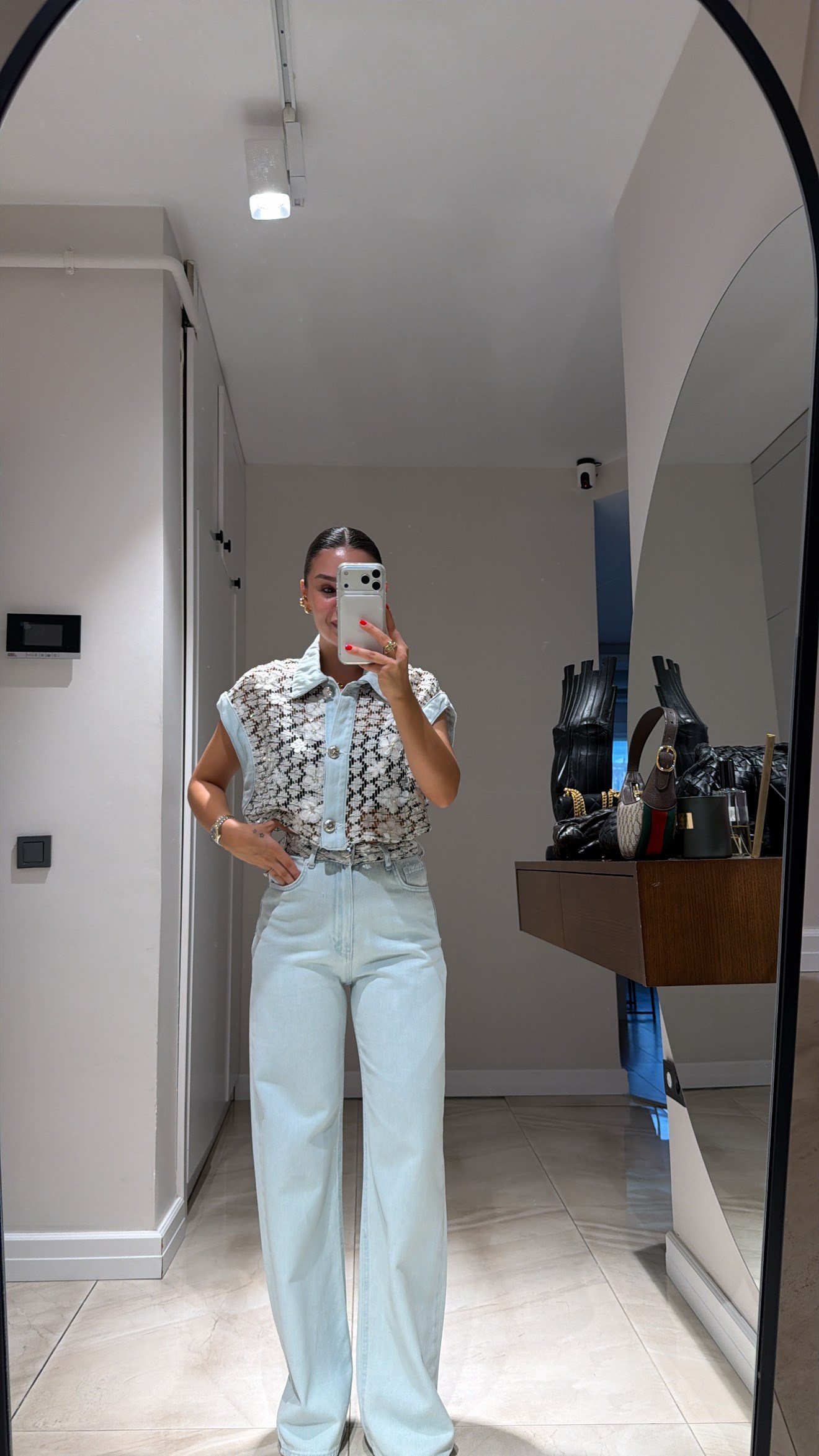 Buz Mavi Çiçek Güpürlü Denim Pantolon