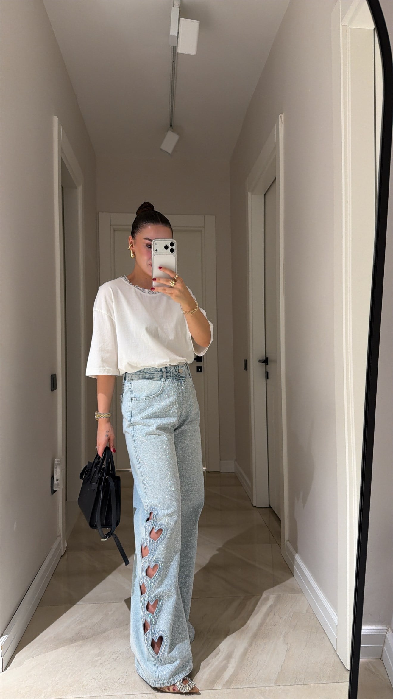 Buz Mavi Kalp Detaylı Taşlı Jean