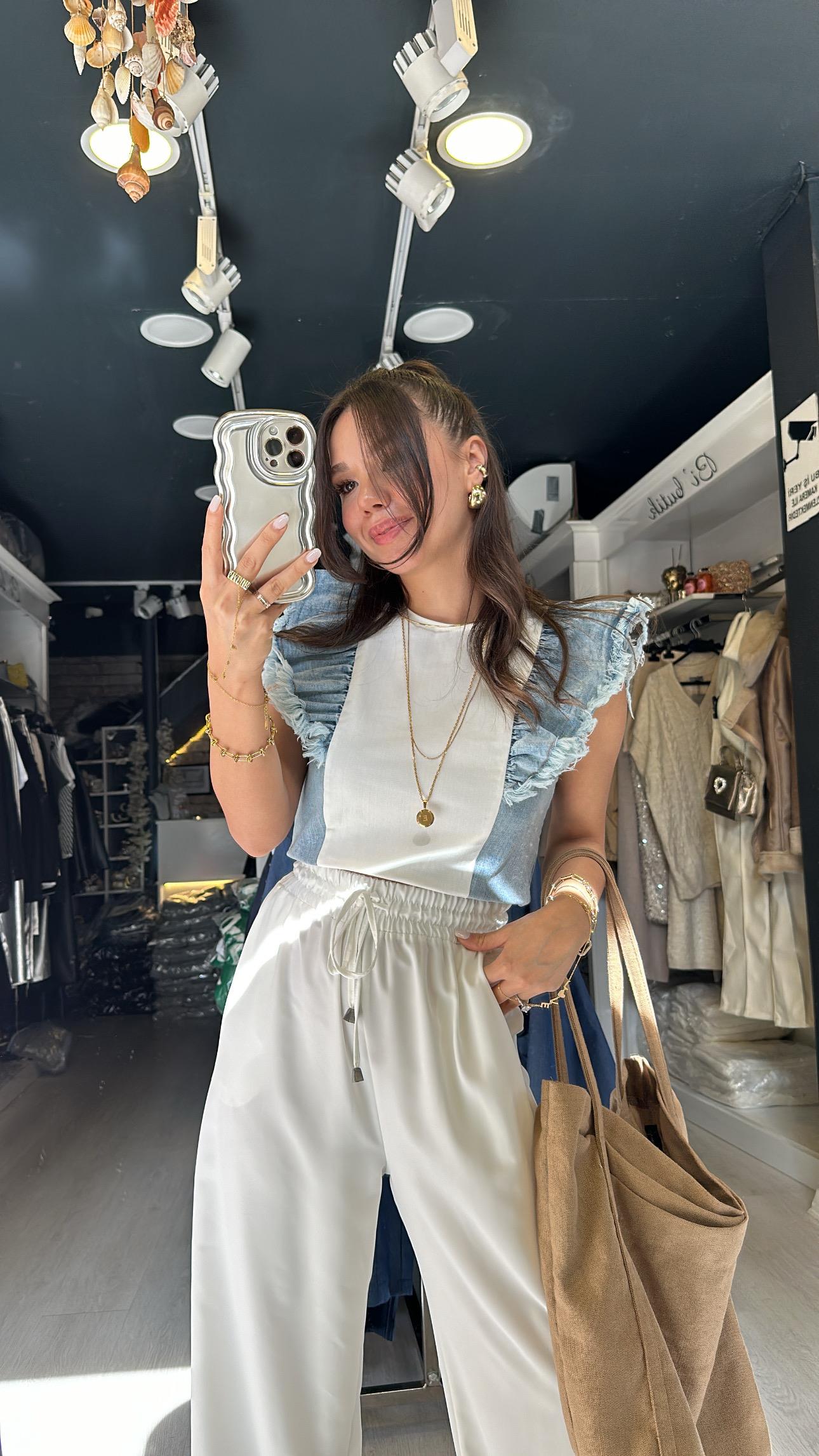 Buz Mavi Kol Fırfır Detaylı Jean Bluz