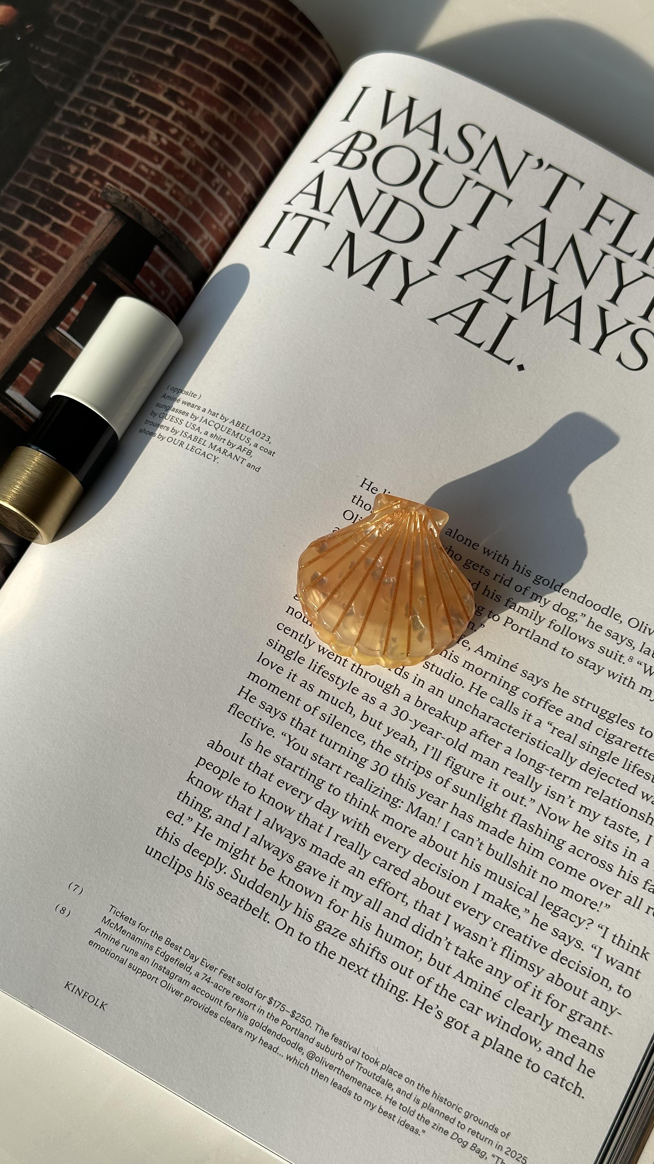 Camel Çizgili İstiridye Mandal Toka