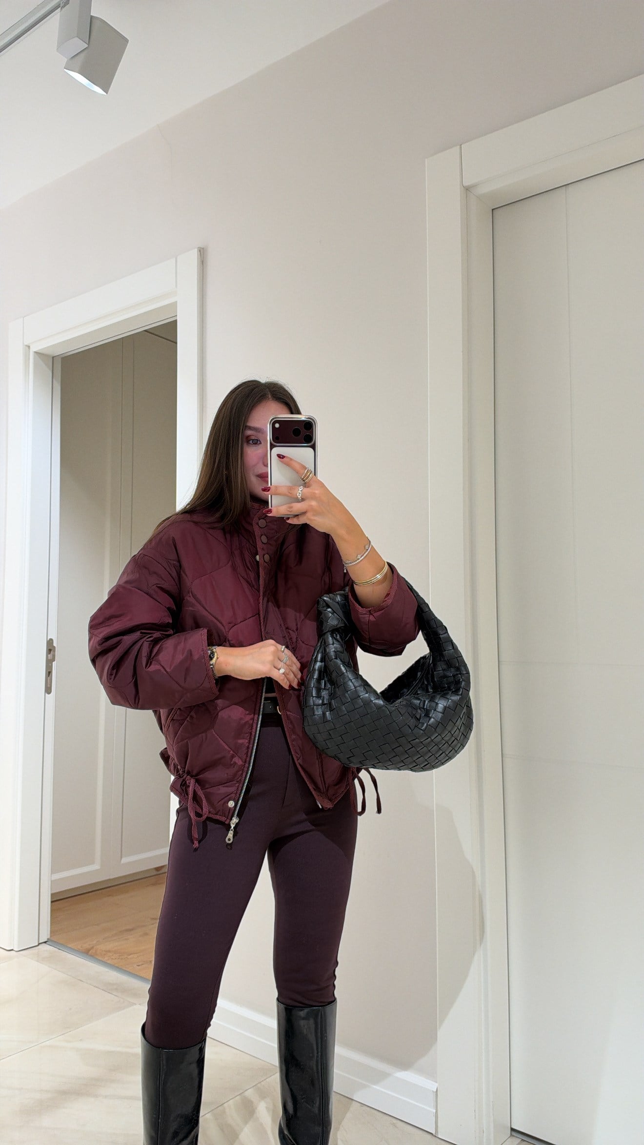 Bordo Dik Yakalı Cepli Kapitone Mont