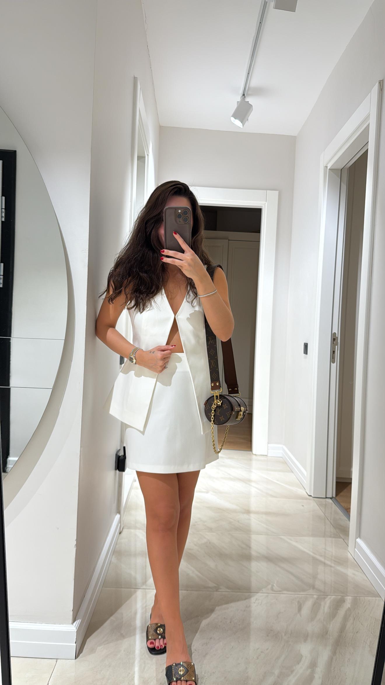 Ekru Arka Pens Detaylı Fermuarlı Etek