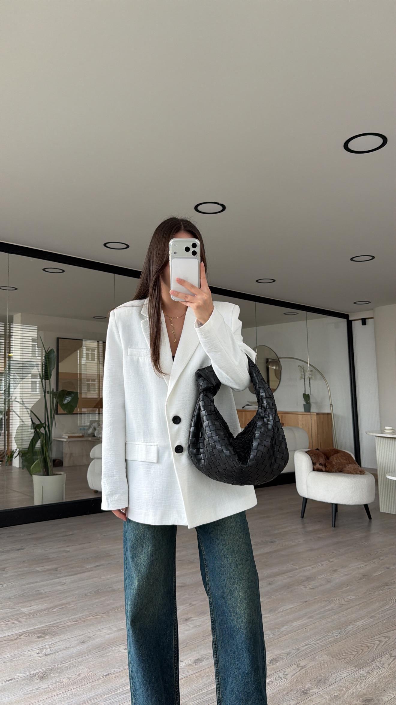 Ekru Astarlı Çift Cepli Blazer Ceket