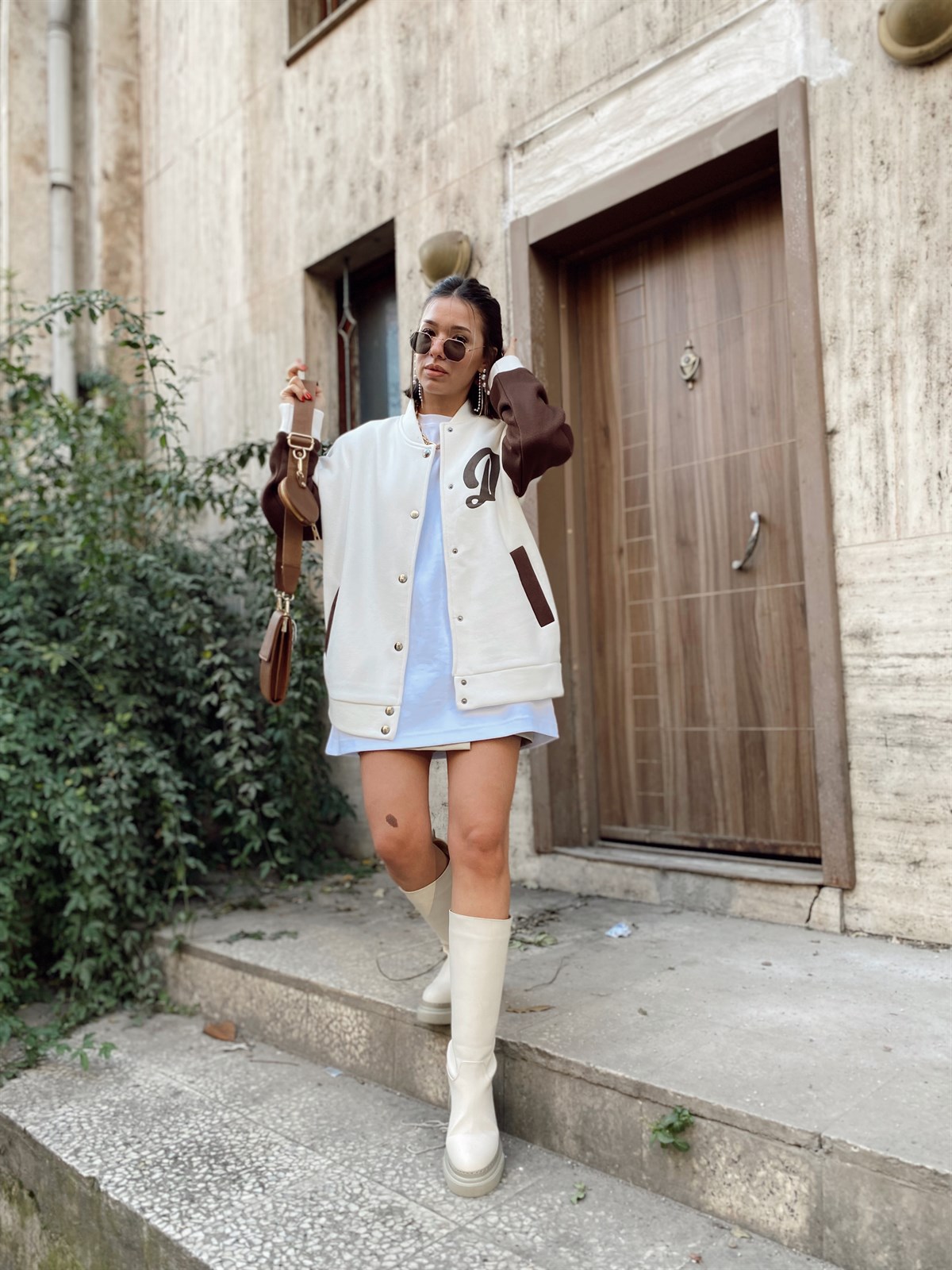 Ekru Düğmeli Kolej Ceket