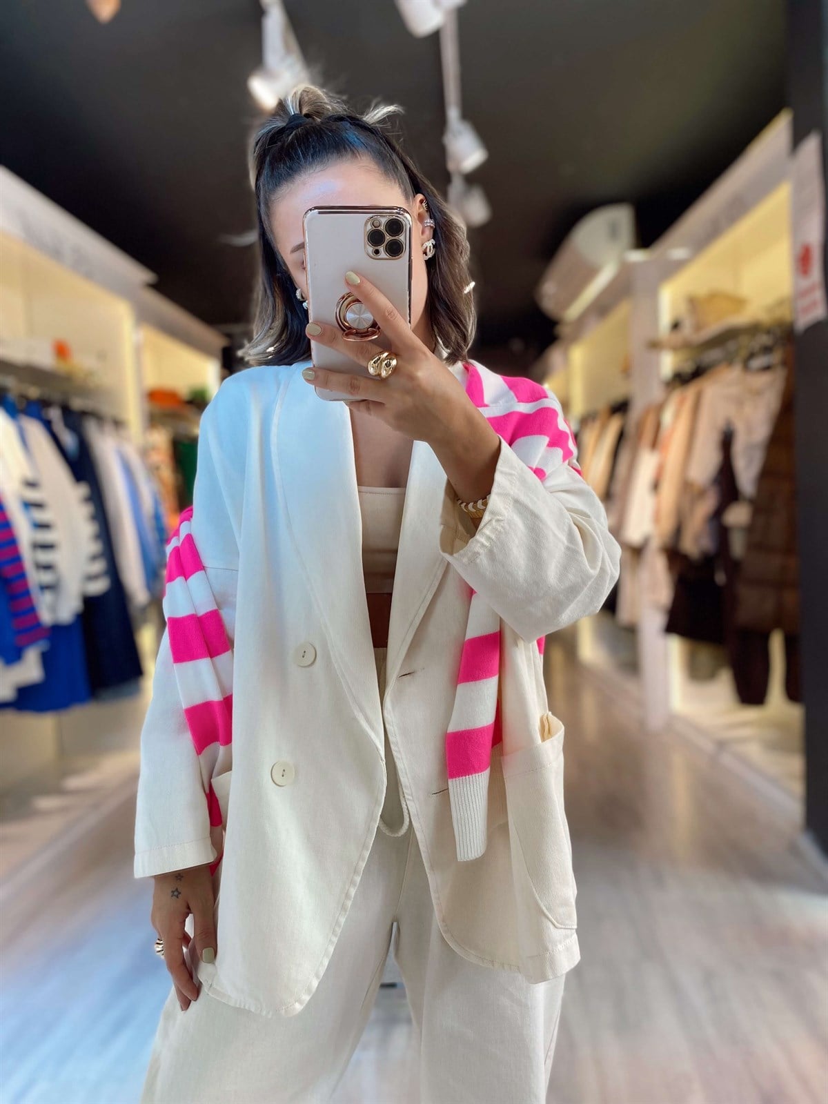 Ekru Düğmeli Oversize Ceket