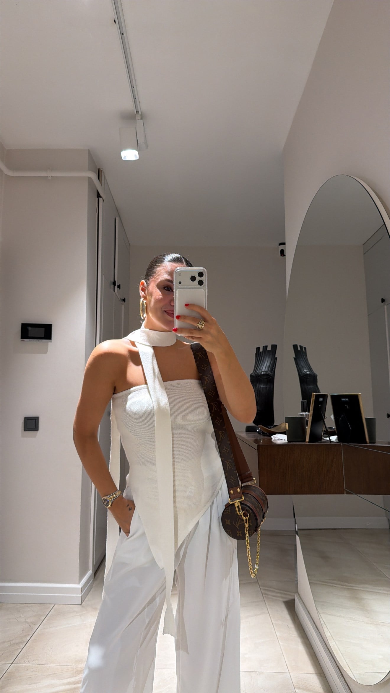 Ekru Fularlı Straplez Triko Bluz