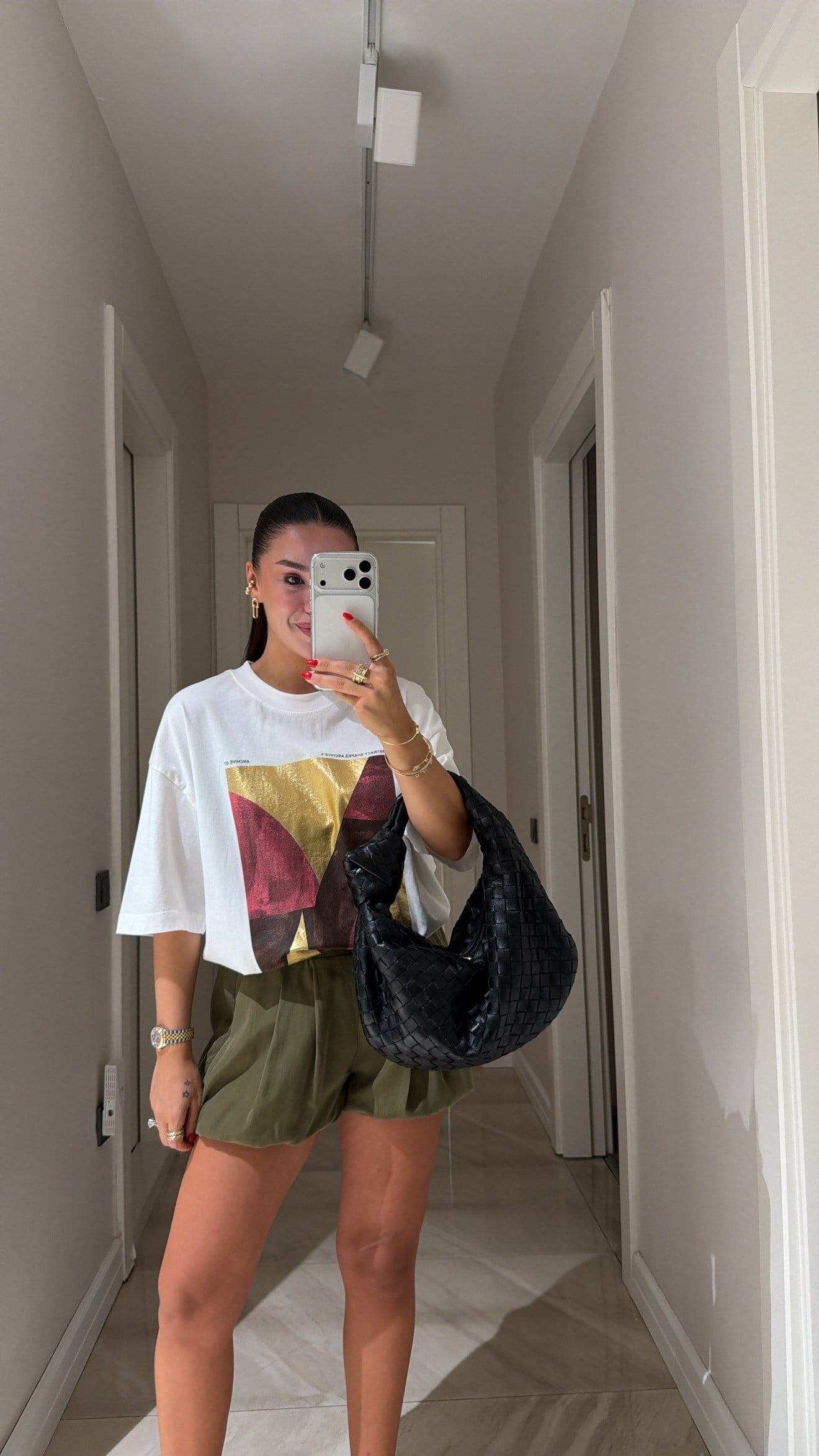 Ekru Gold Baskılı Oversize Tişört