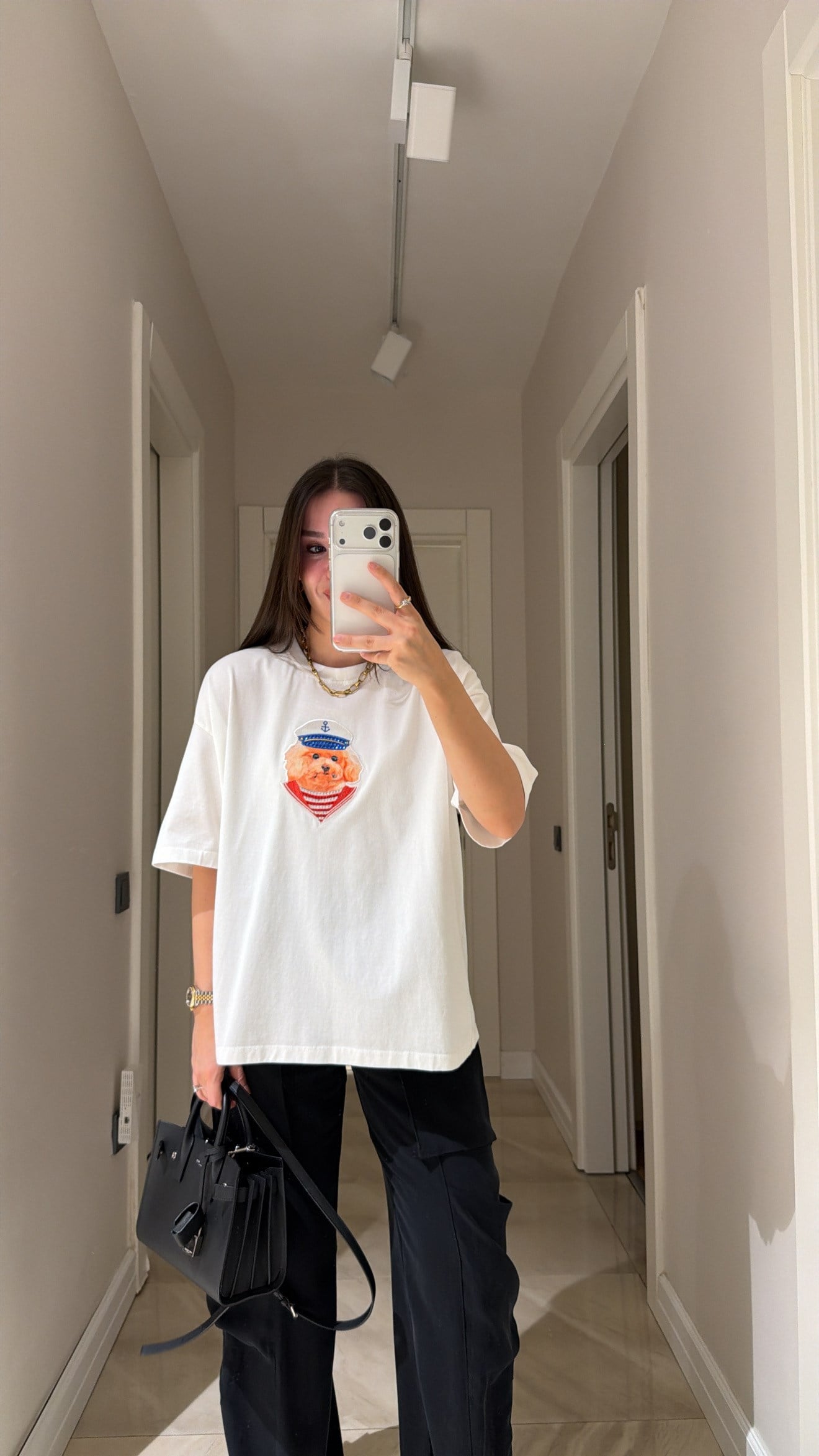 Ekru Köpek Nakışlı Oversize Tişört