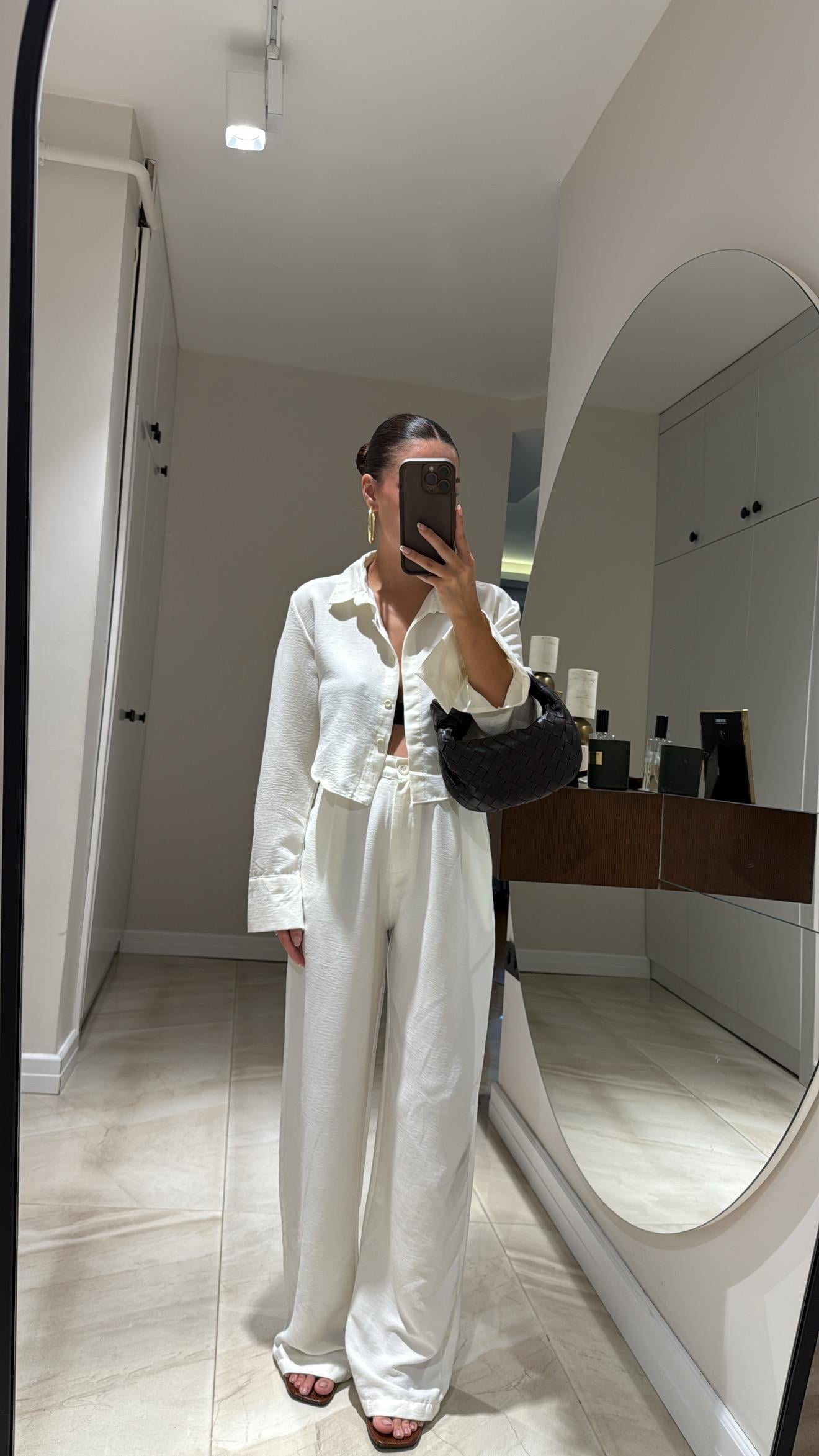 Ekru Oval Kesim Gömlek Pantolon Takım 