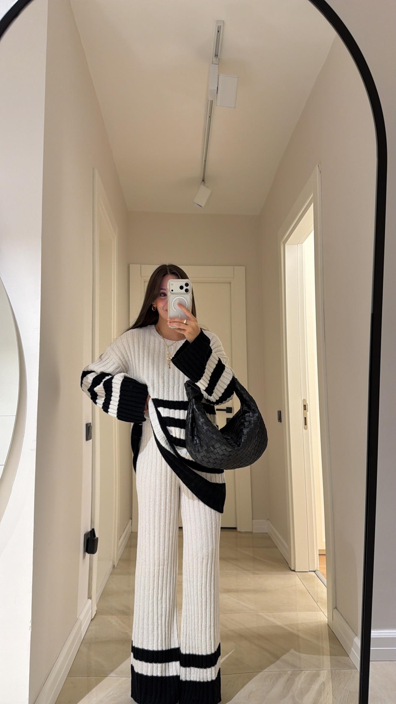 Ekru Siyah Kalın Fitilli Triko Pantolon