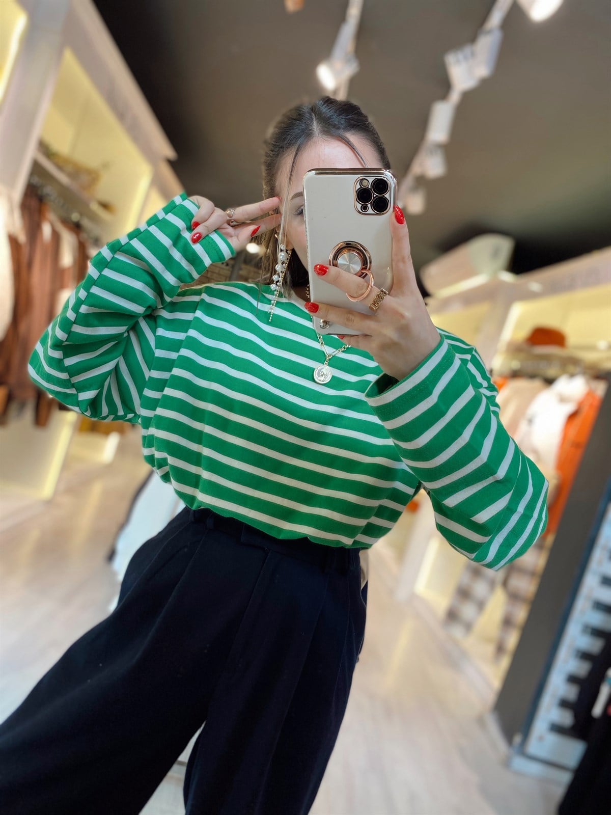 Ekru Yeşil Çizgili Sweat 
