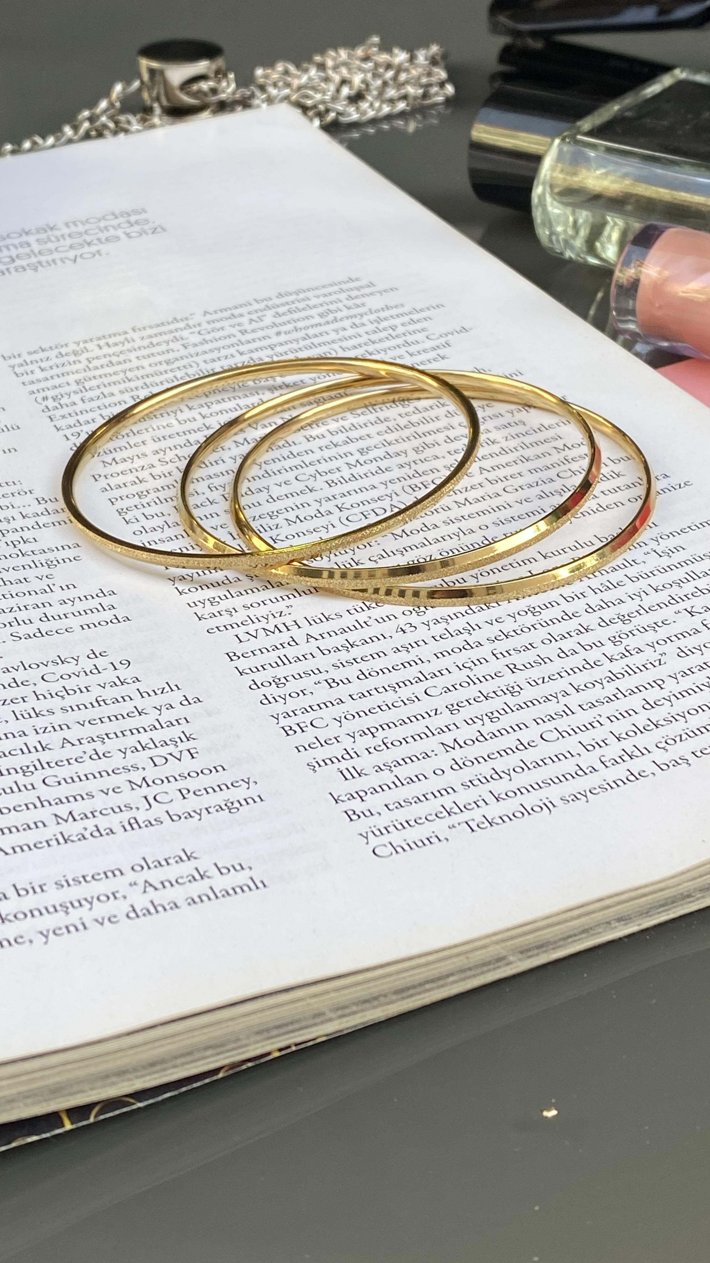 Gold 3lü Halka Simli Çelik Bileklik 