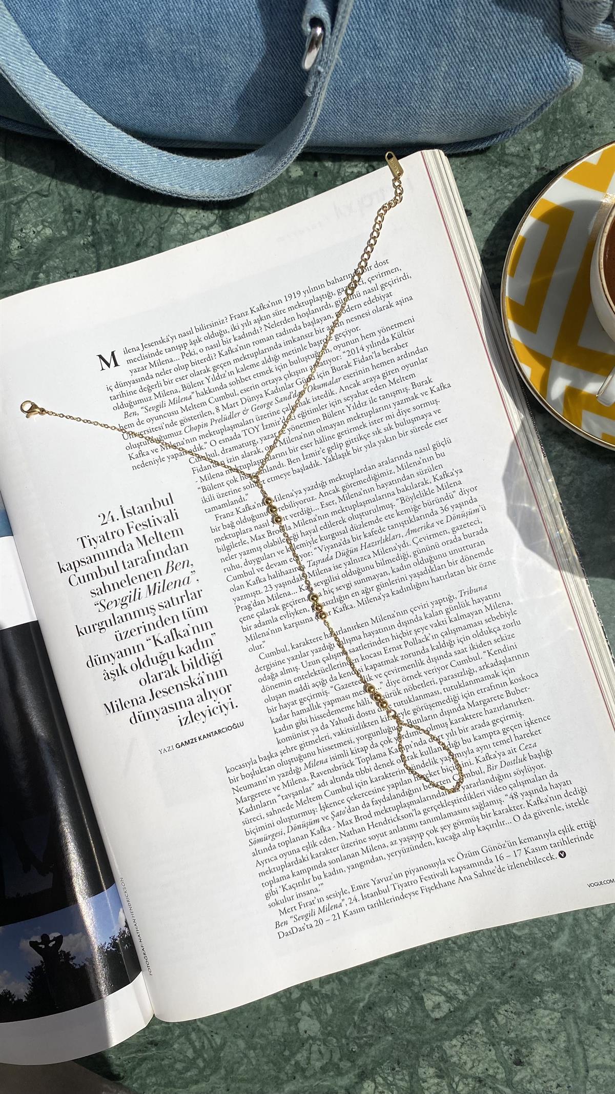 Gold Bocuklu Şahmeran