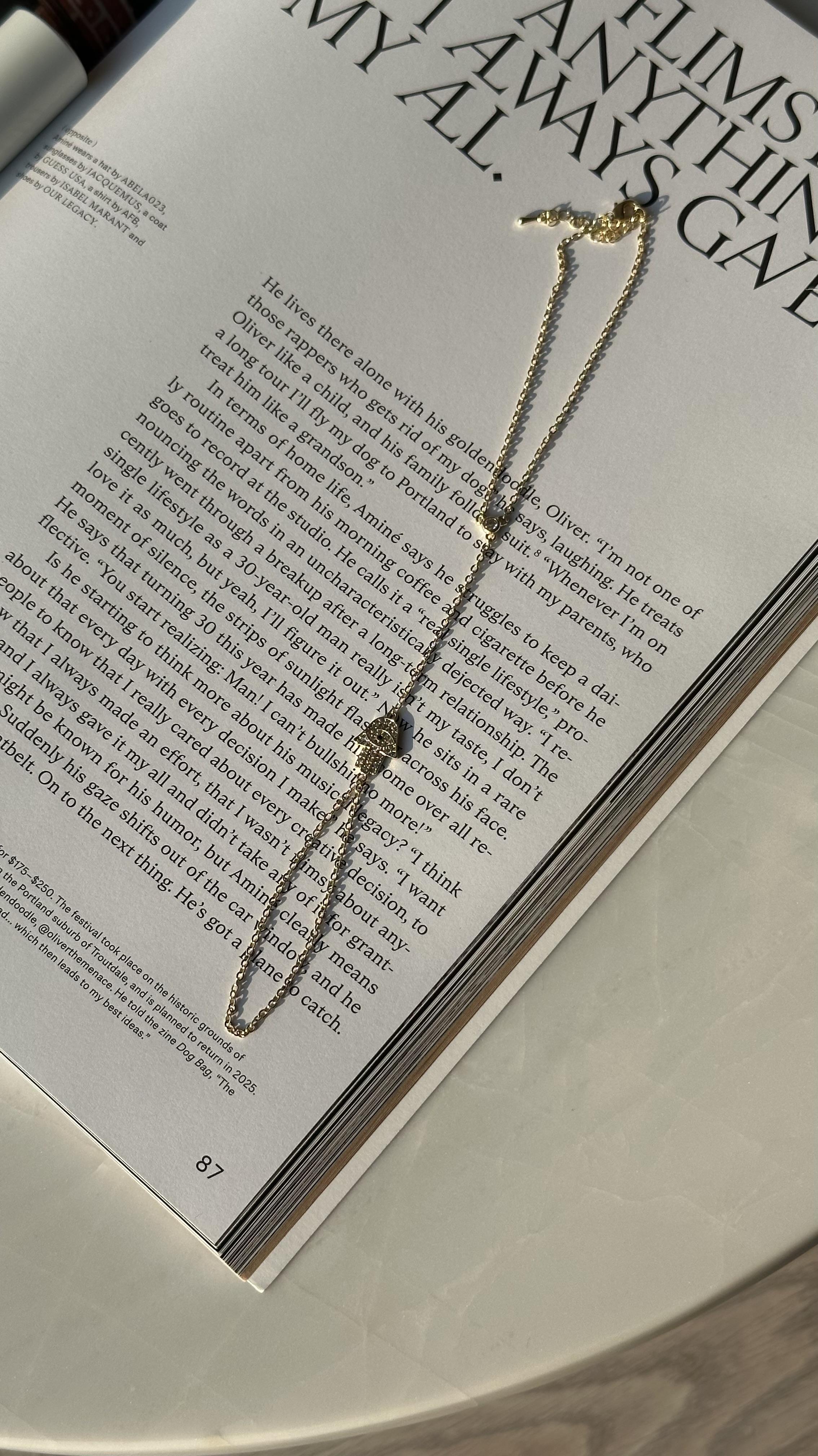 Gold El Detaylı Taşlı Şahmeran