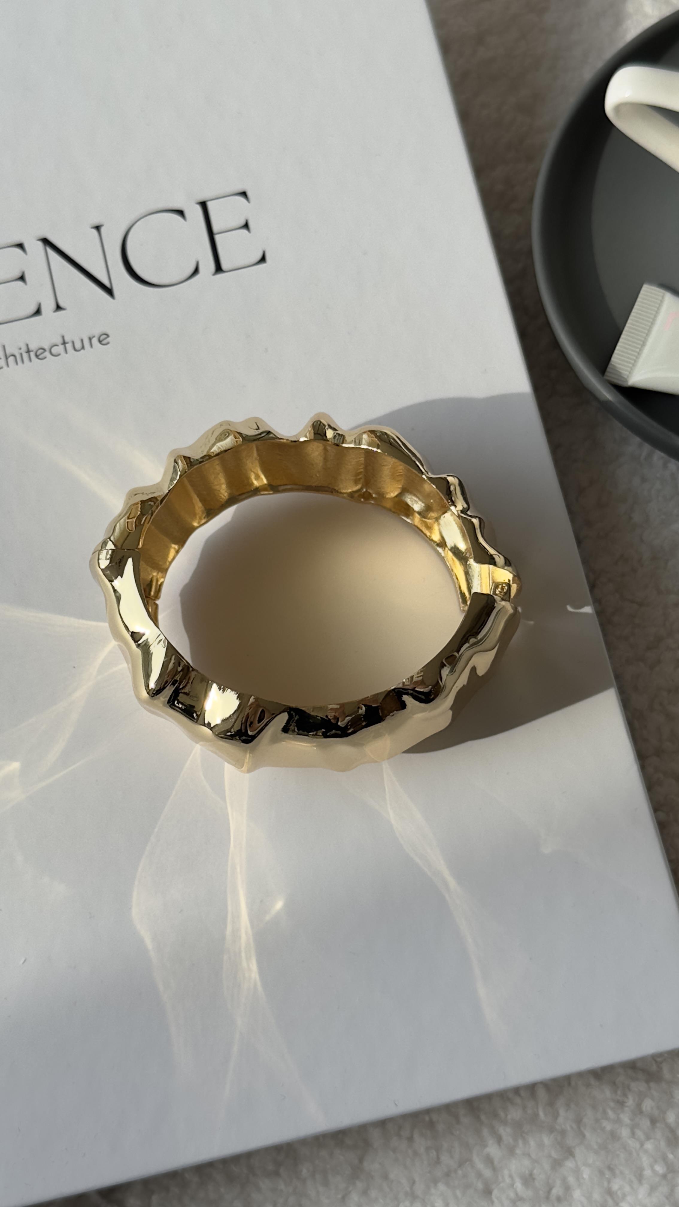 Gold Lastikli Asimetrik Bileklik