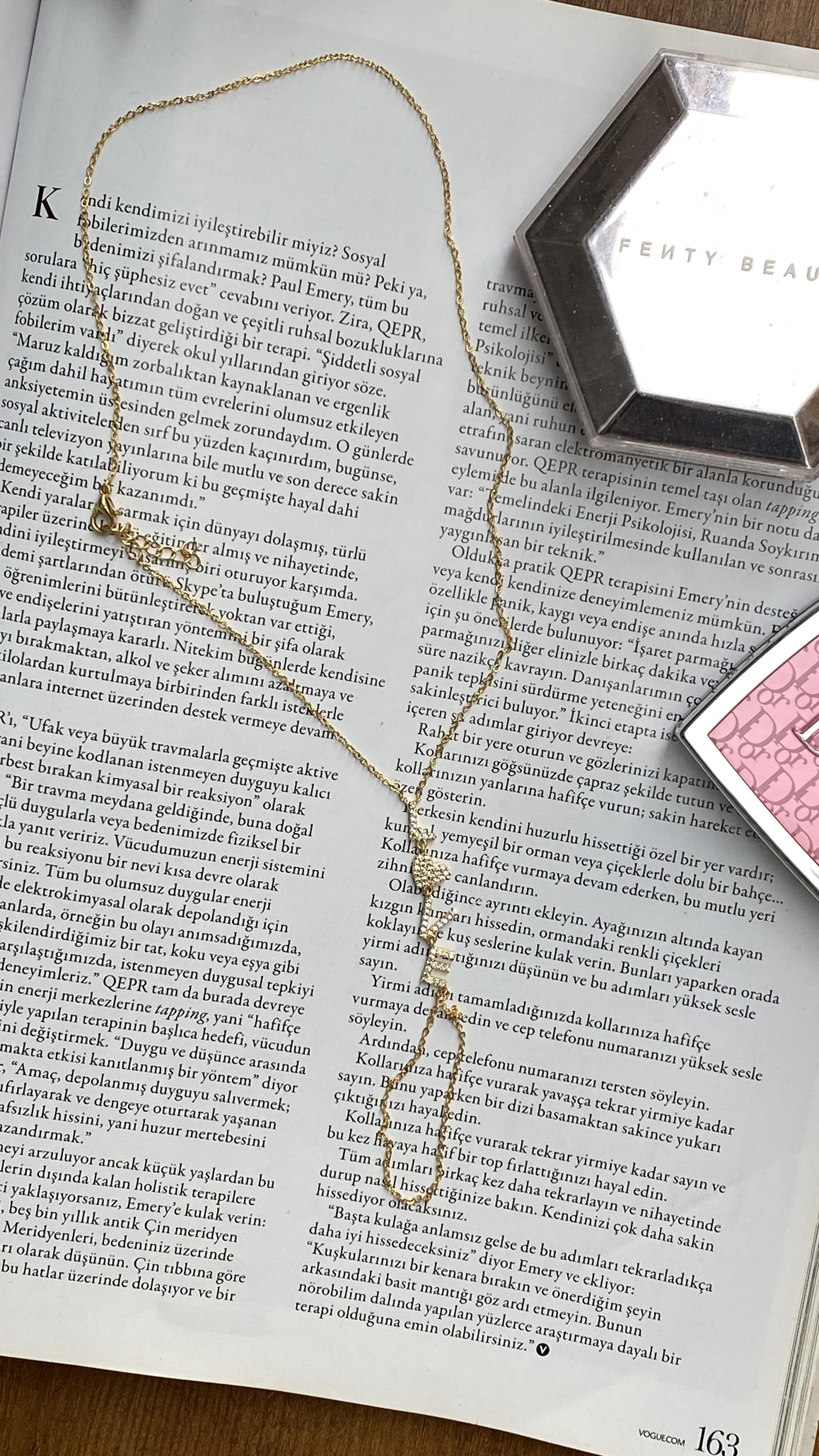 Gold Love Yazılı Şahmeran 