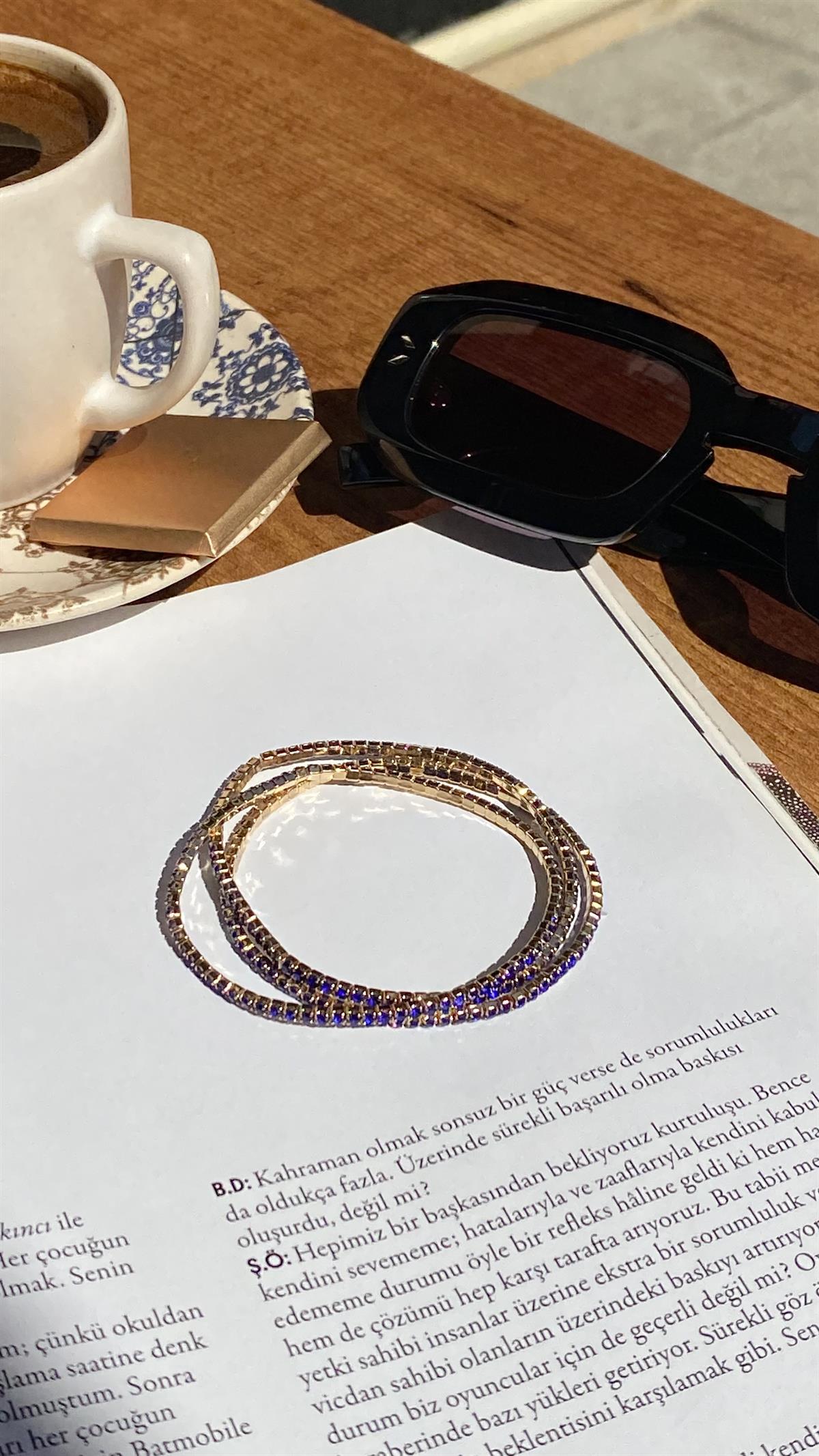 Gold Mavi Taşlı 3lü Lastilkli Bileklik