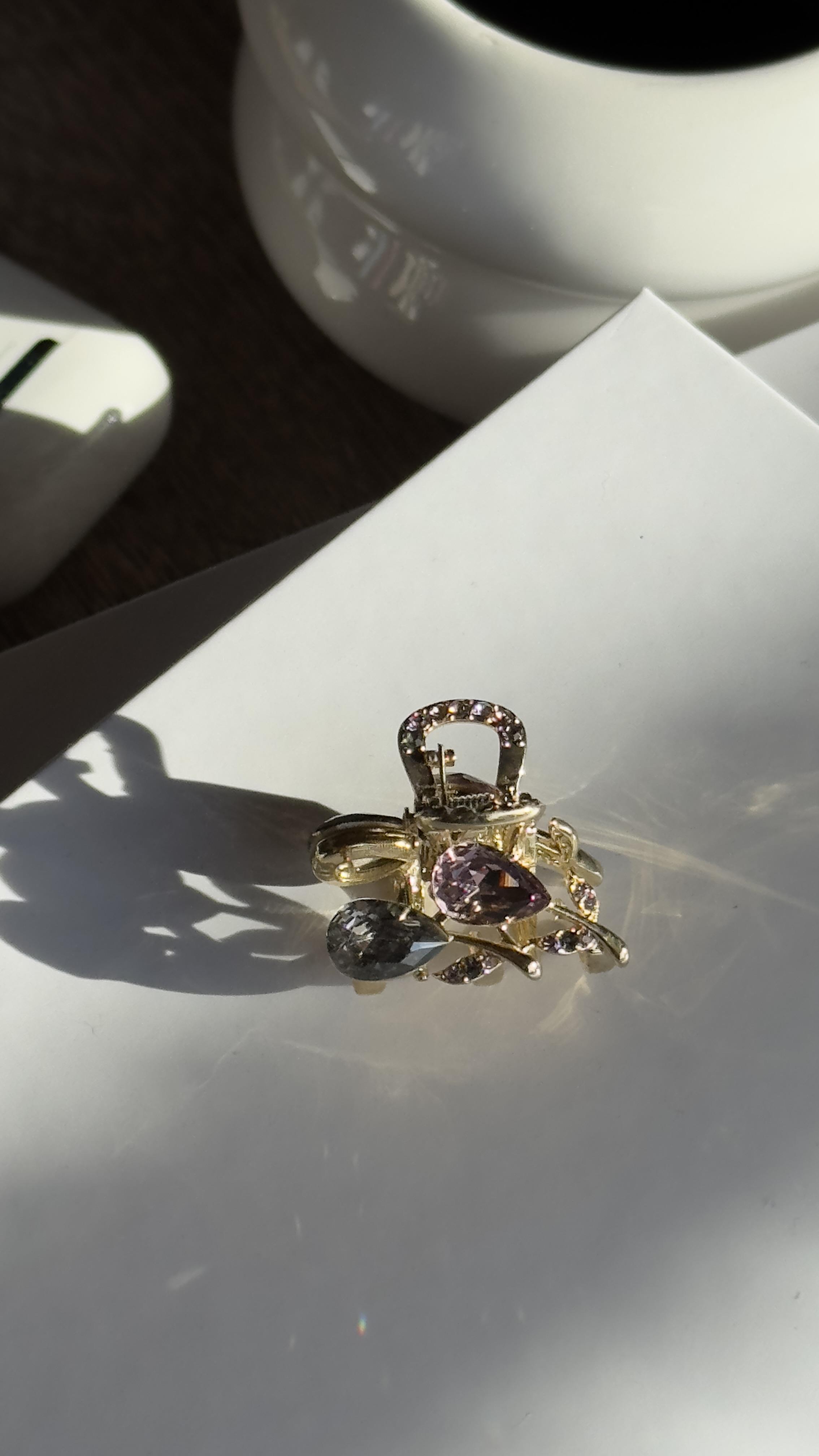 Gold Metal Çiçekli Kıskaçlı İthal Toka