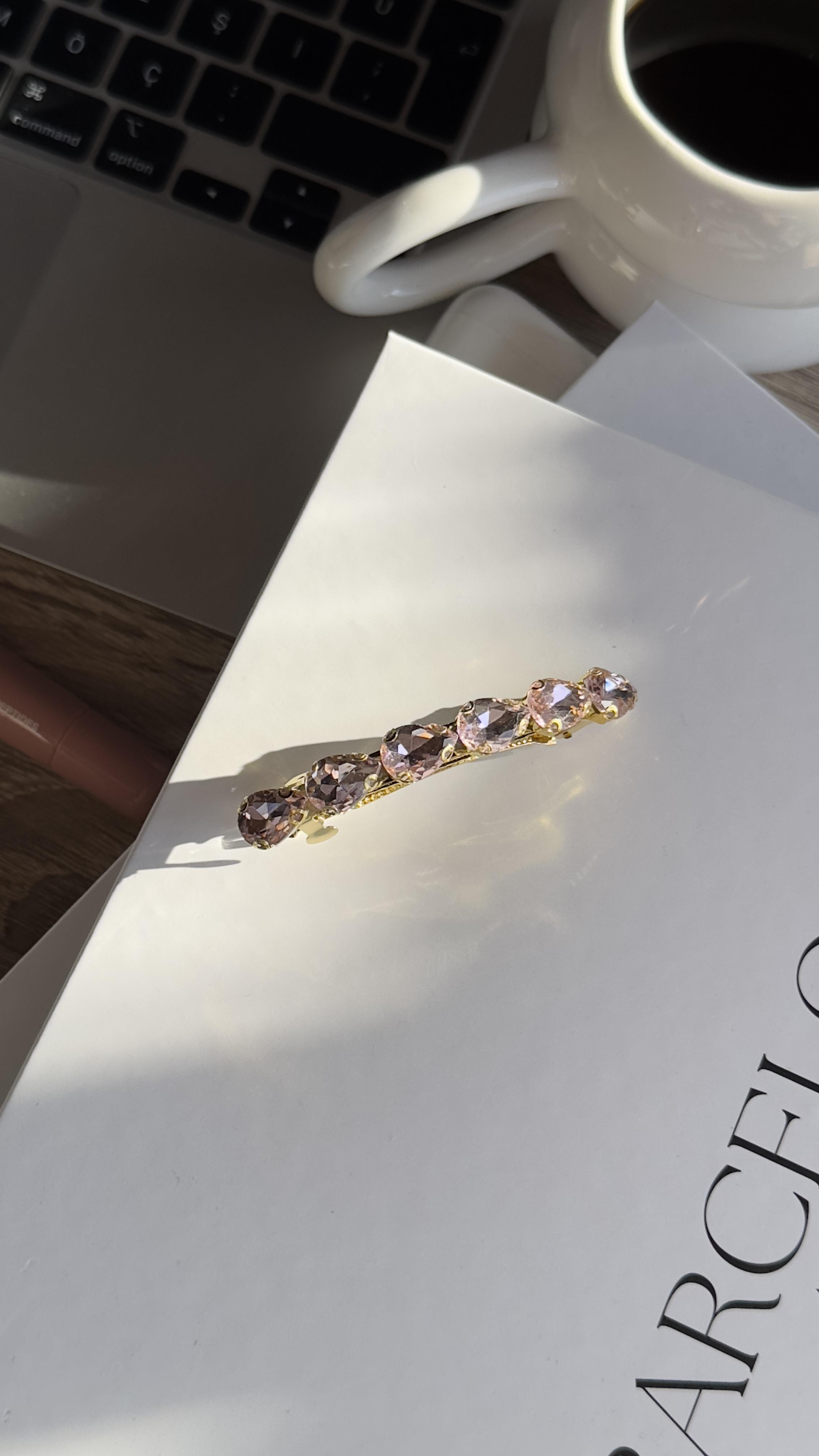 Gold Pembe Renk Damla Taşlı Klipsli Toka 