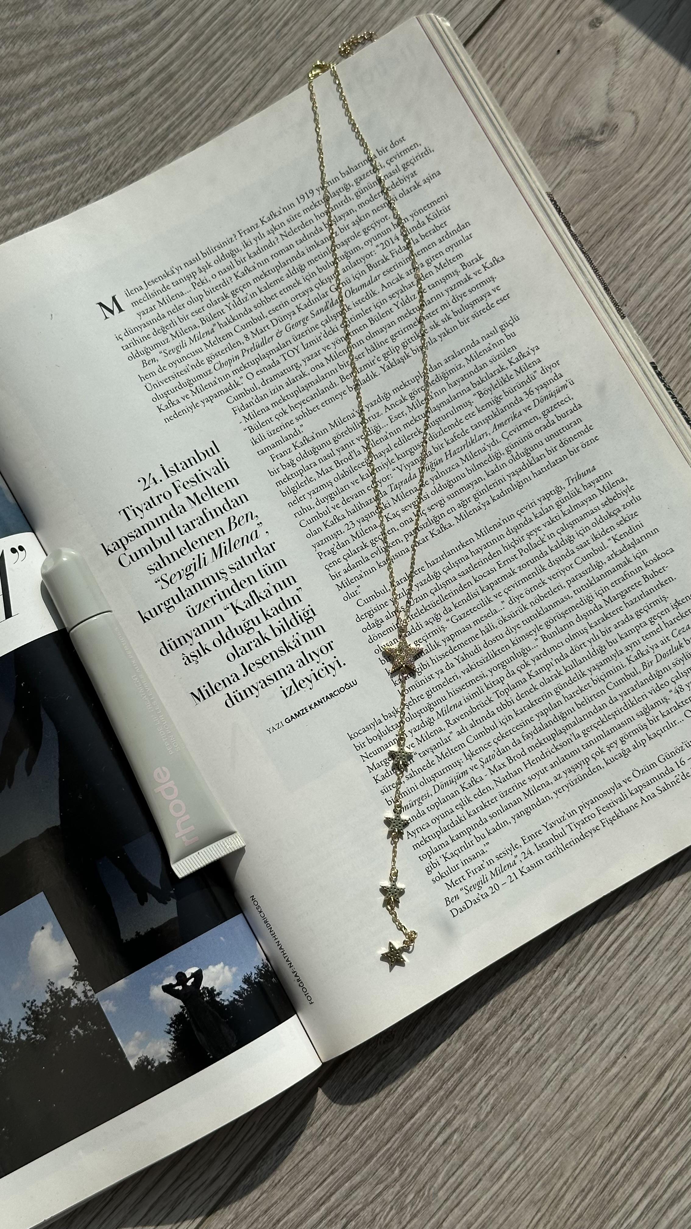 Gold Sıralı Yıldız Y kolye