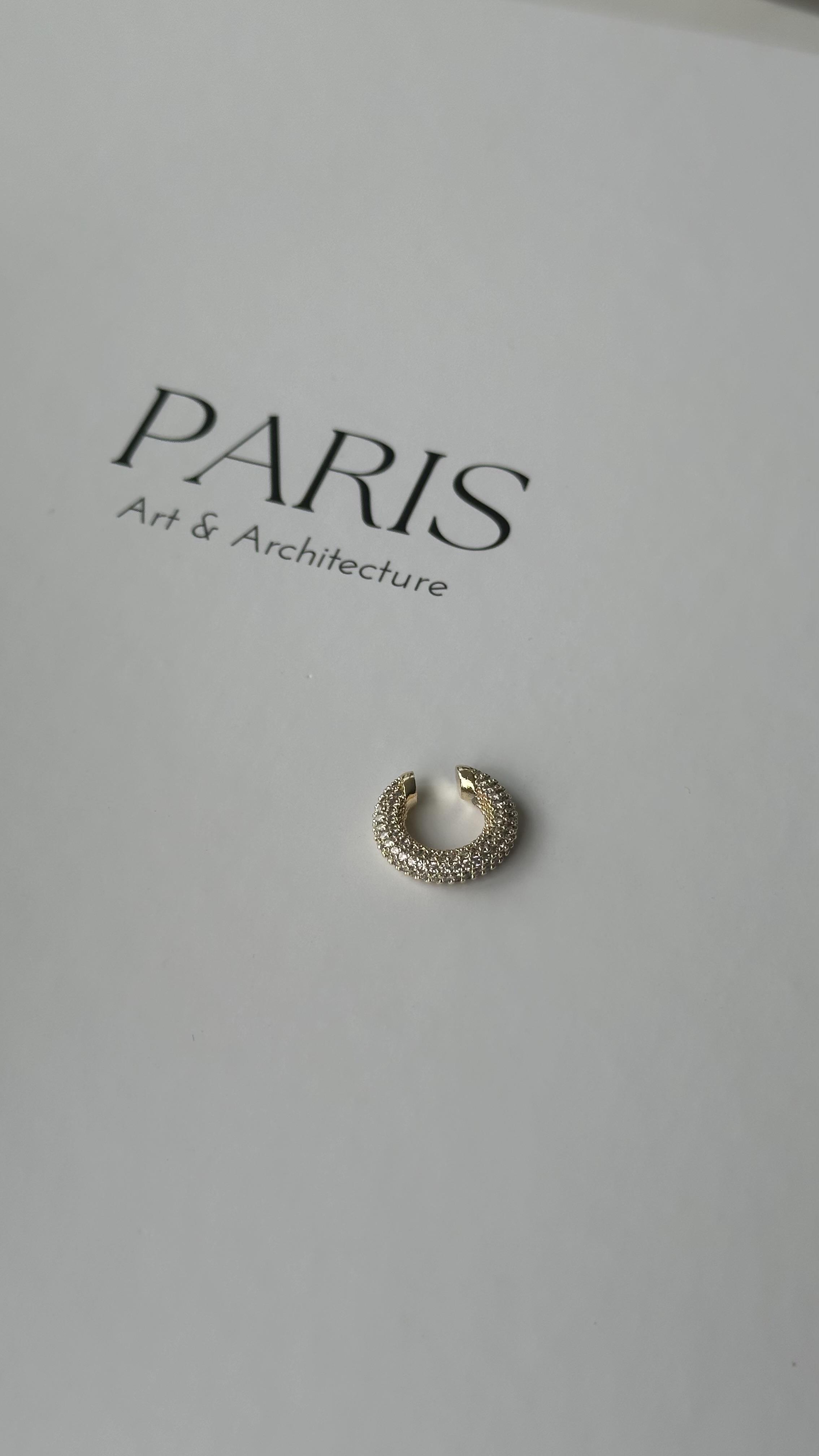 Gold Taşlı Kıkırdak Küpe