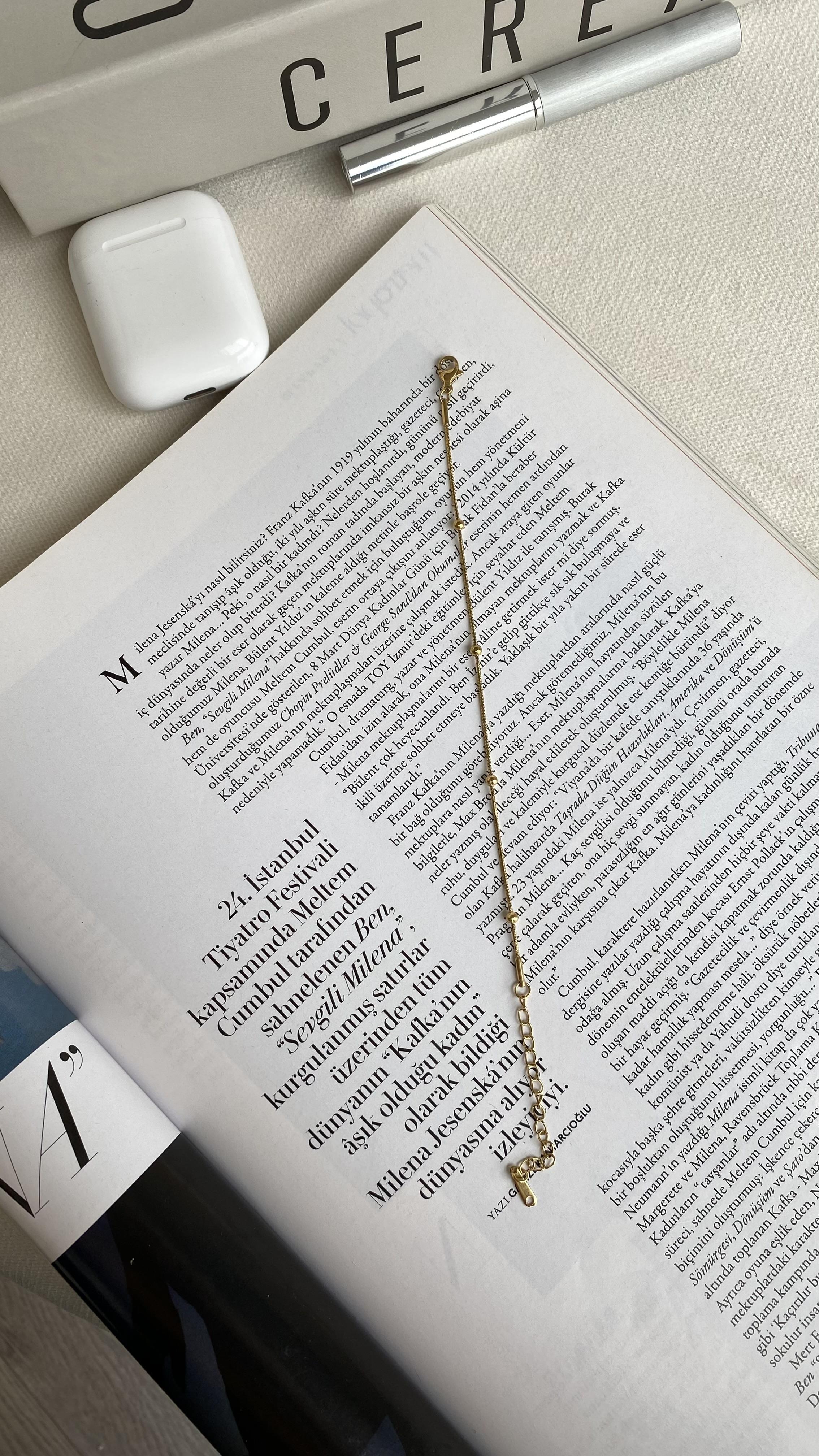 Gold Topçuk Bileklik