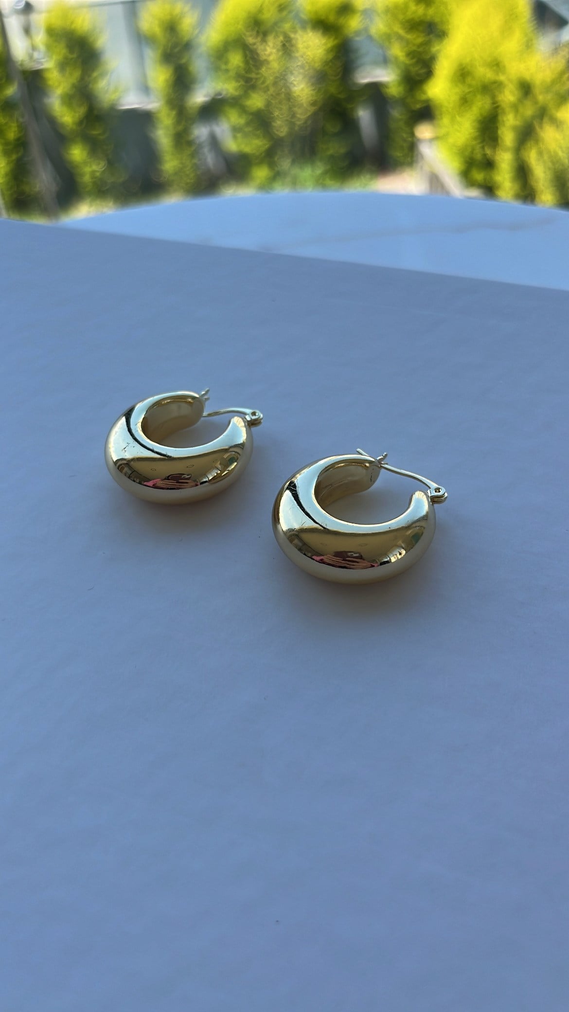 Gold Vintage Düz Bombeli Halka Küpe