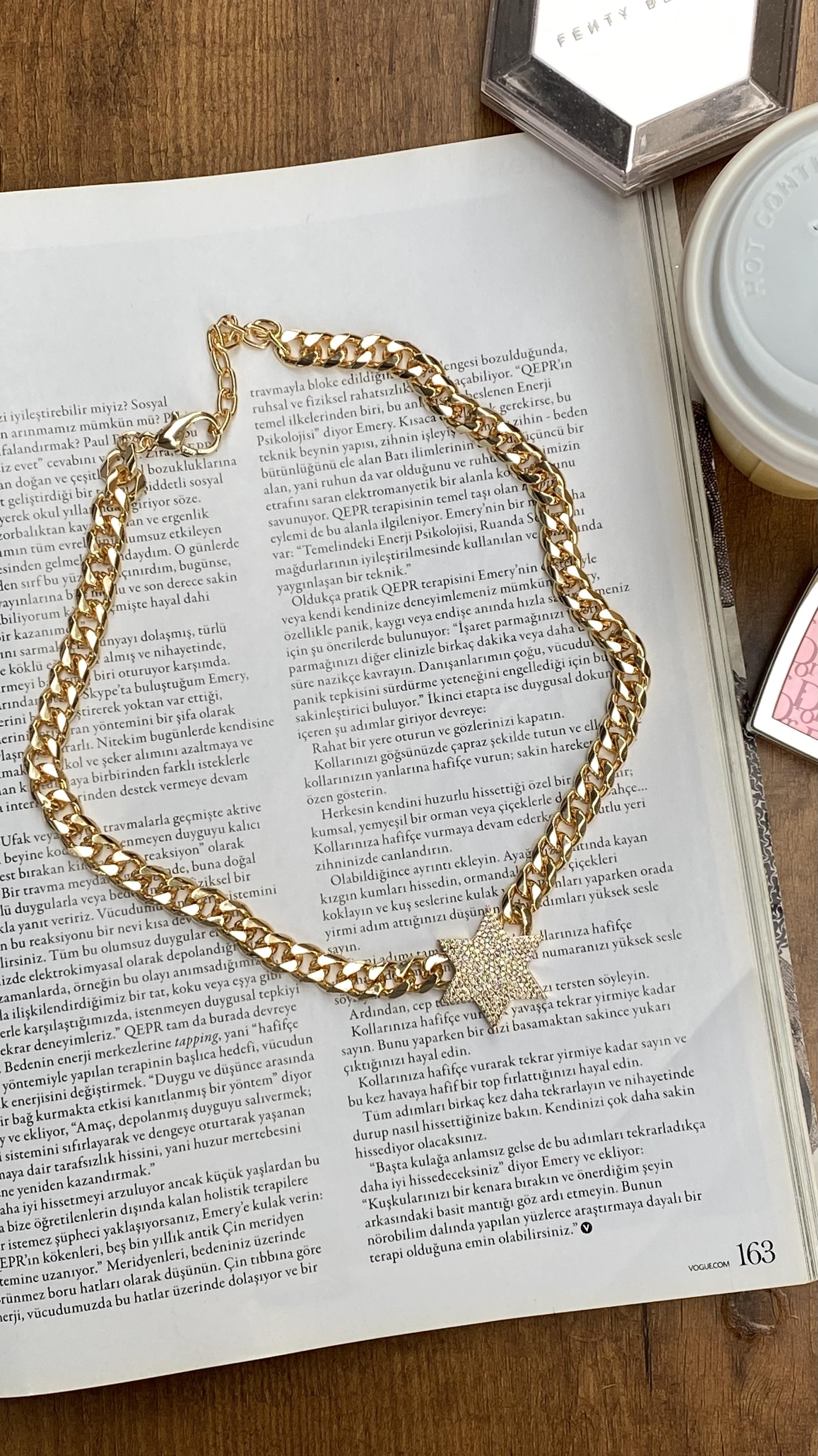 Gold Zirkon Taşlı Yıldız Kolye