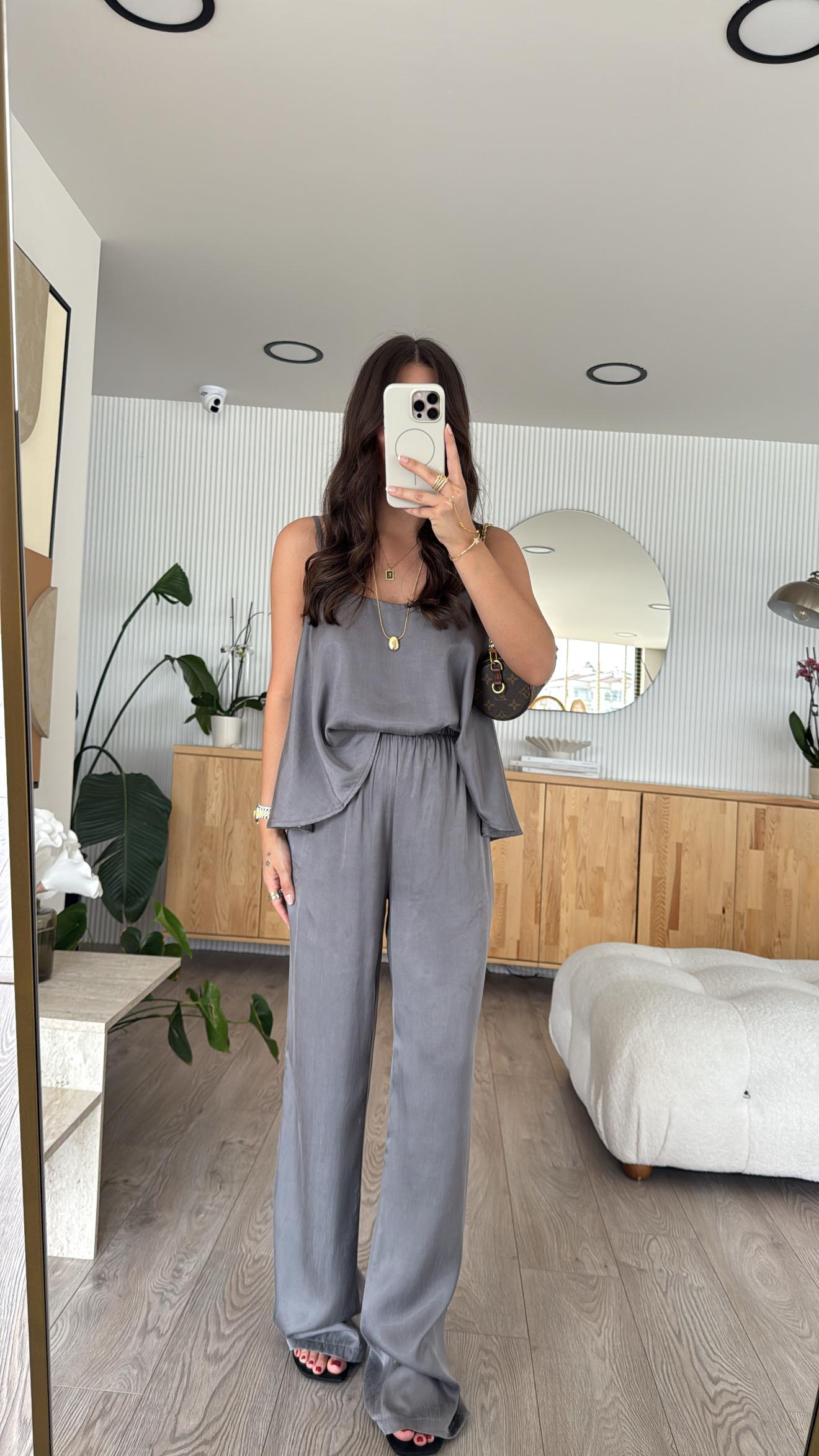 Gri Askılı Bluz Pantolon Takım 