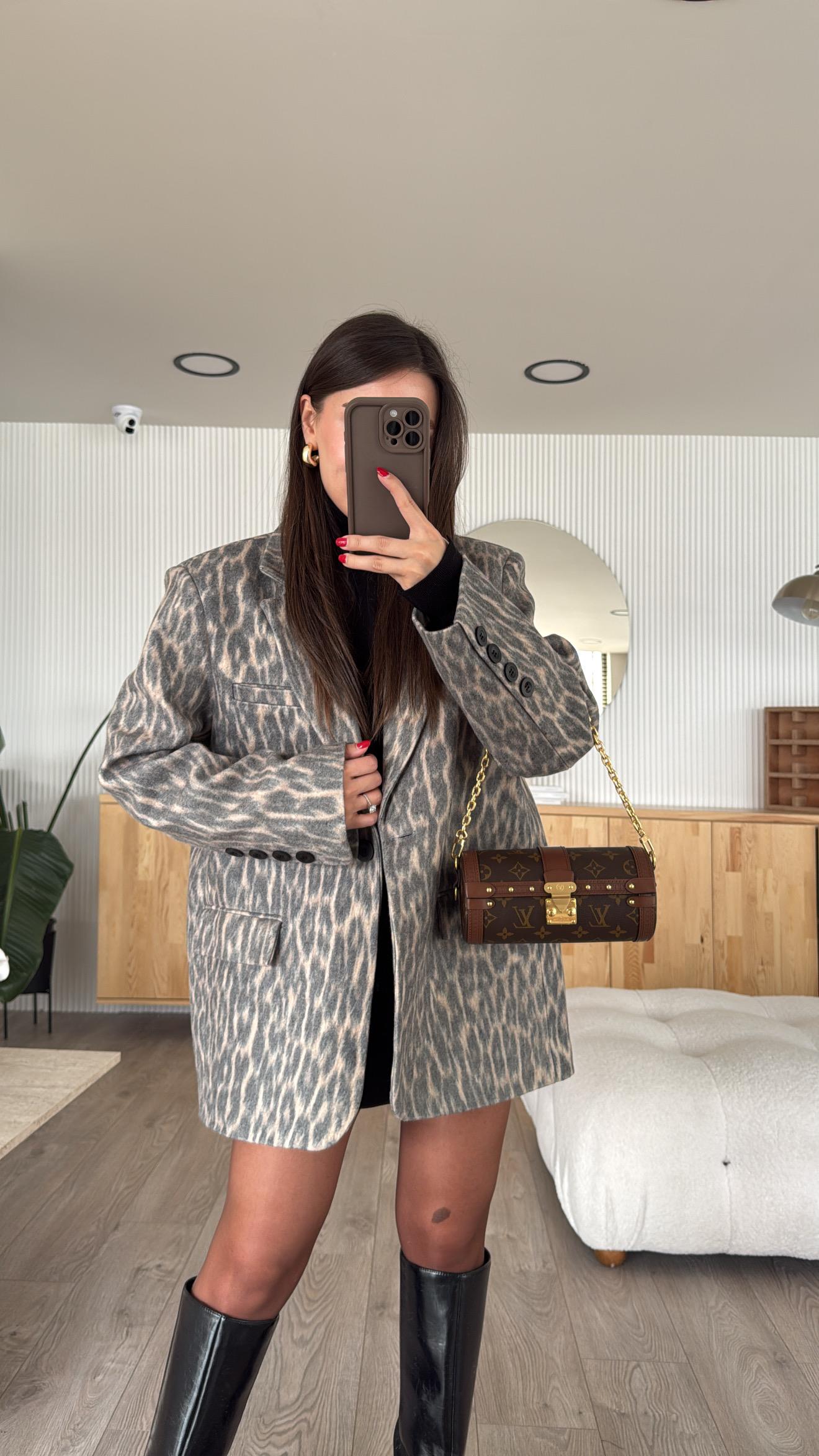 Gri Bej Leopar Desenli Tek Düğmeli Kaşe Ceket 