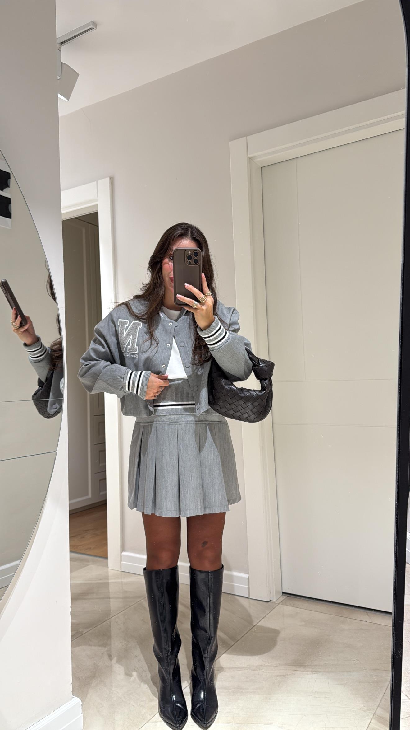 Gri Bel Şerit Detaylı Ribanalı Pileli Etek