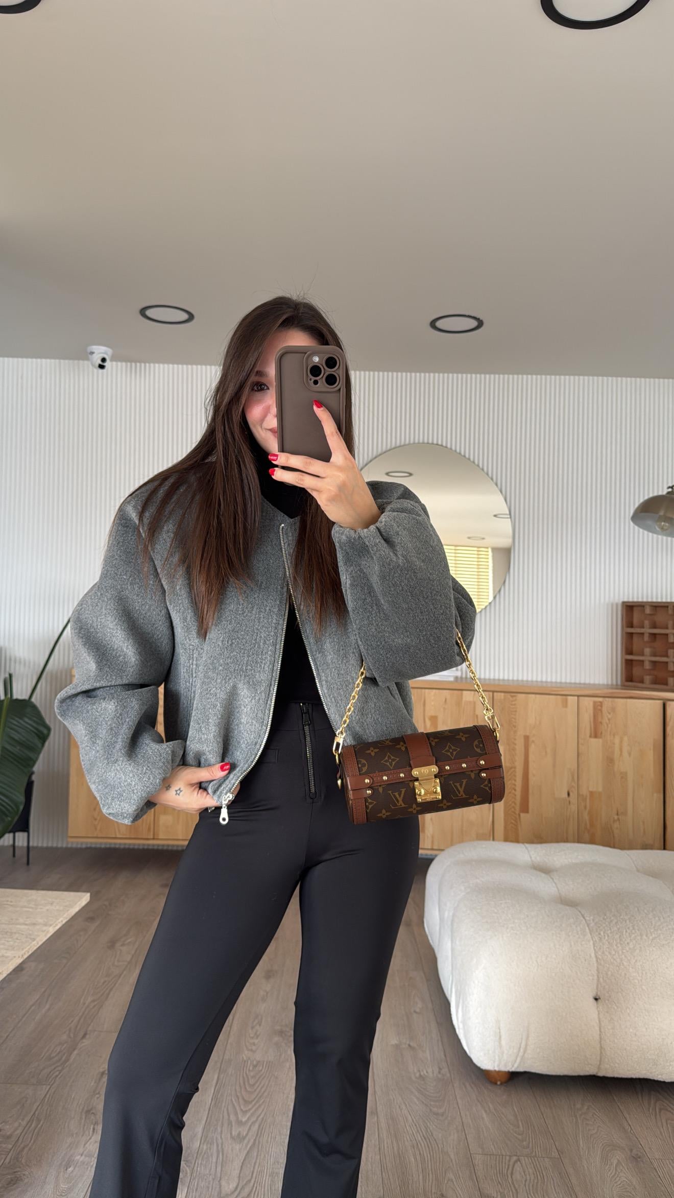 Gri Fermuarlı Cepli Bomber Ceket 