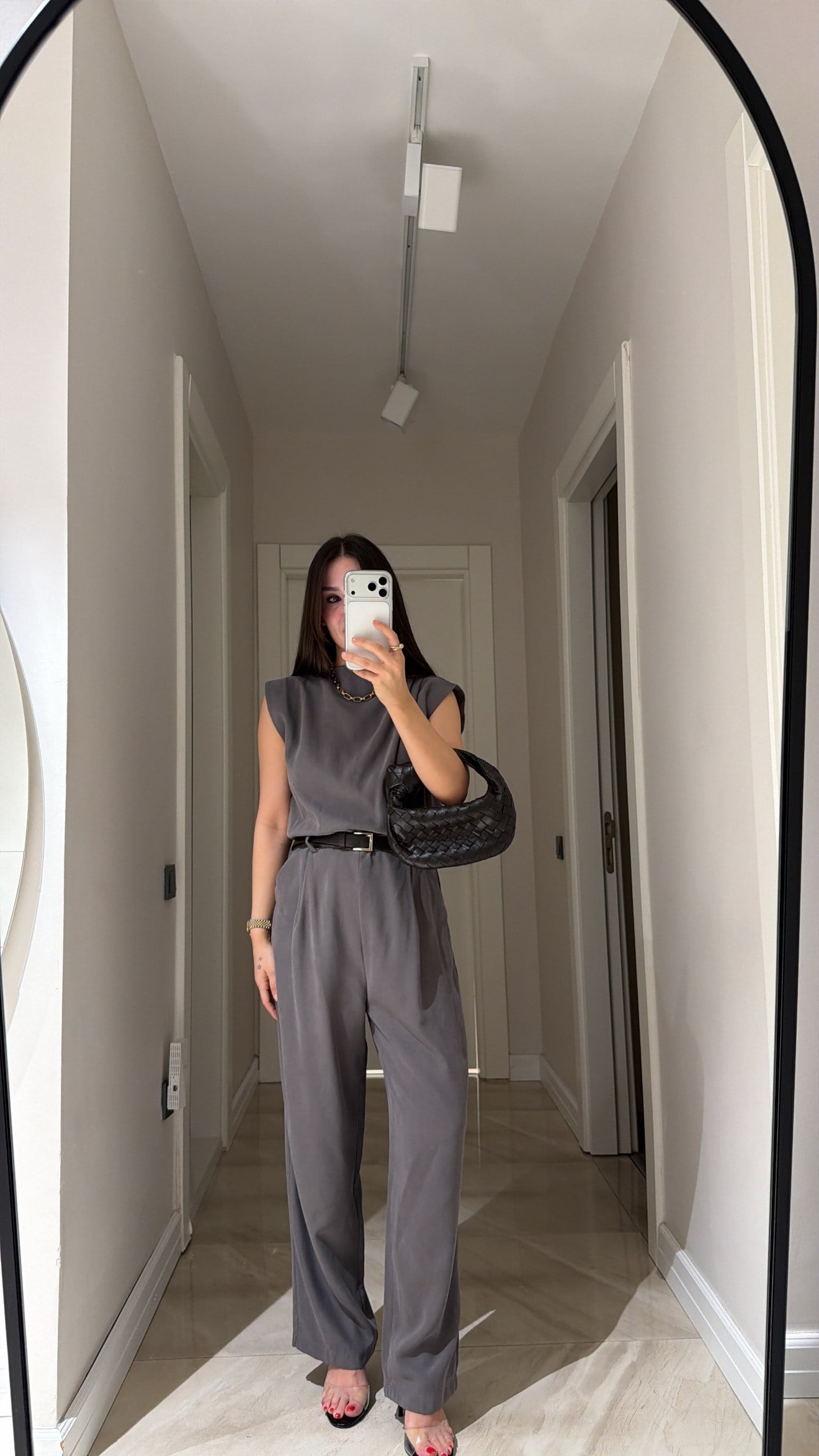 Gri Omuz Pileli Kemerli Tulum