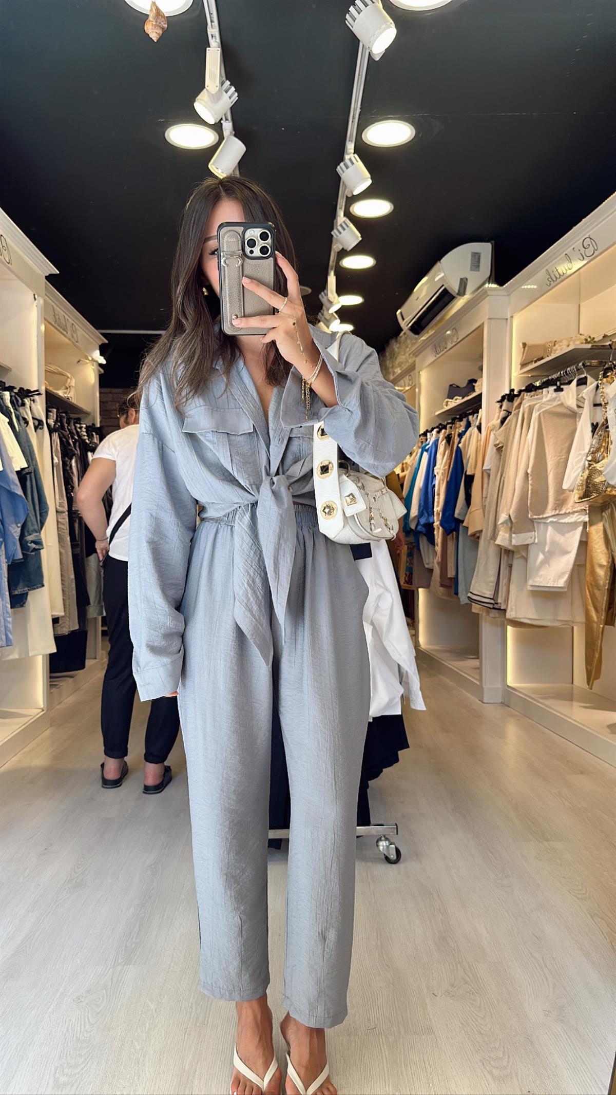 Gri Paça Pens Detaylı Pantolon