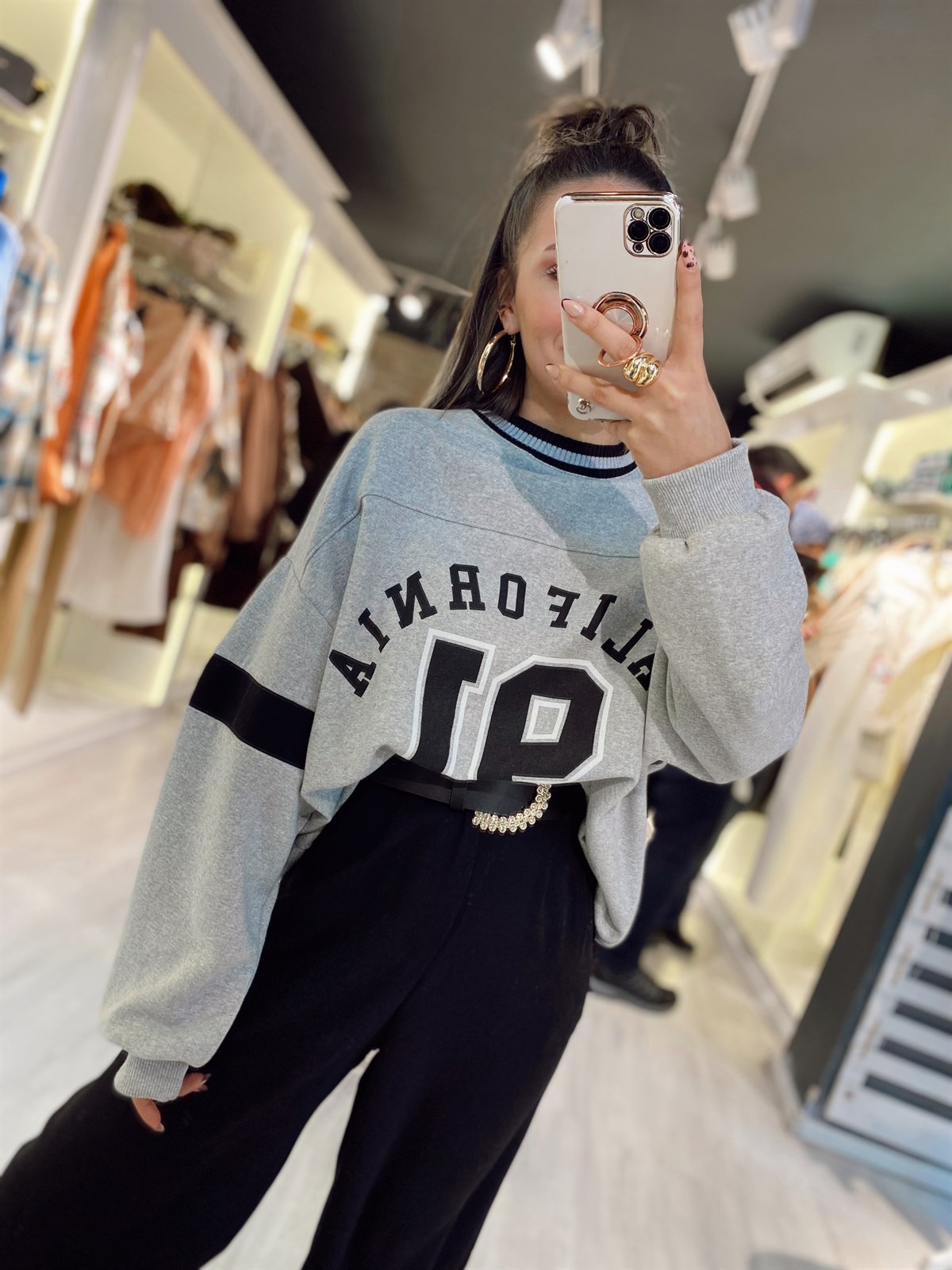 Gri Triko Yaka California Baskılı Sweat 