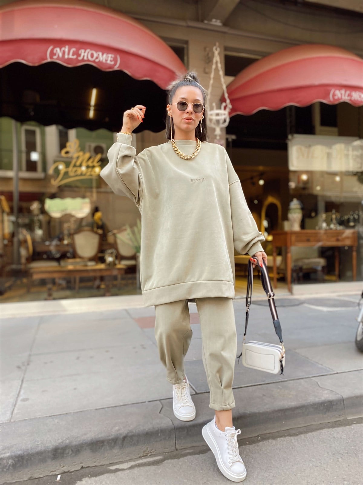 Haki Black İşlemeli Pantolonlu Takım