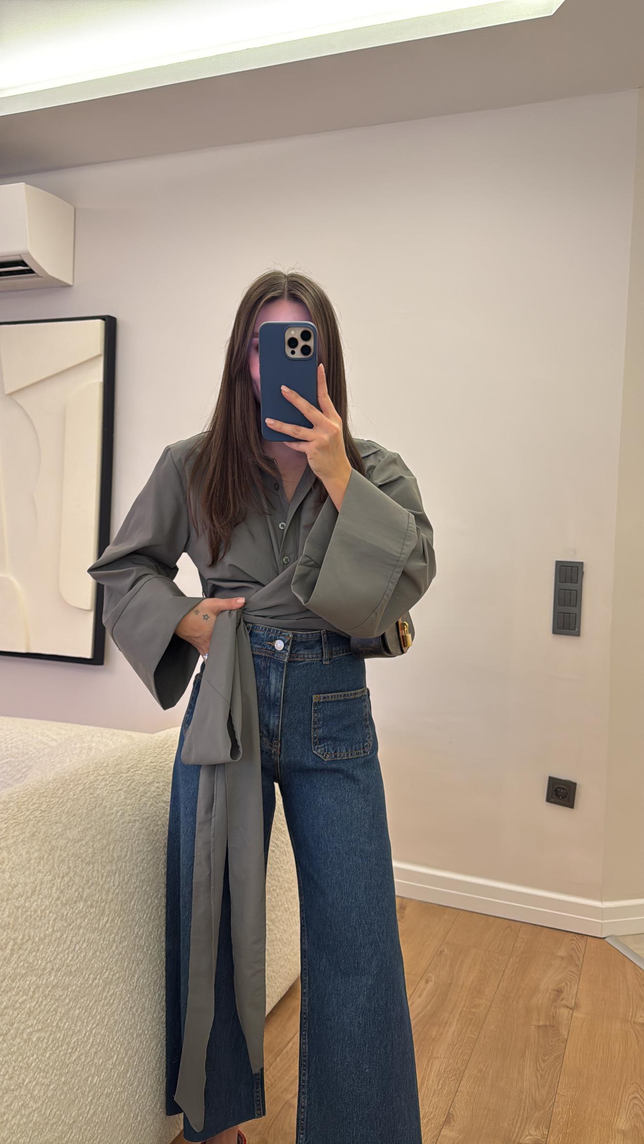 Haki Geniş Kol Detaylı Bağlamalı Gömlek