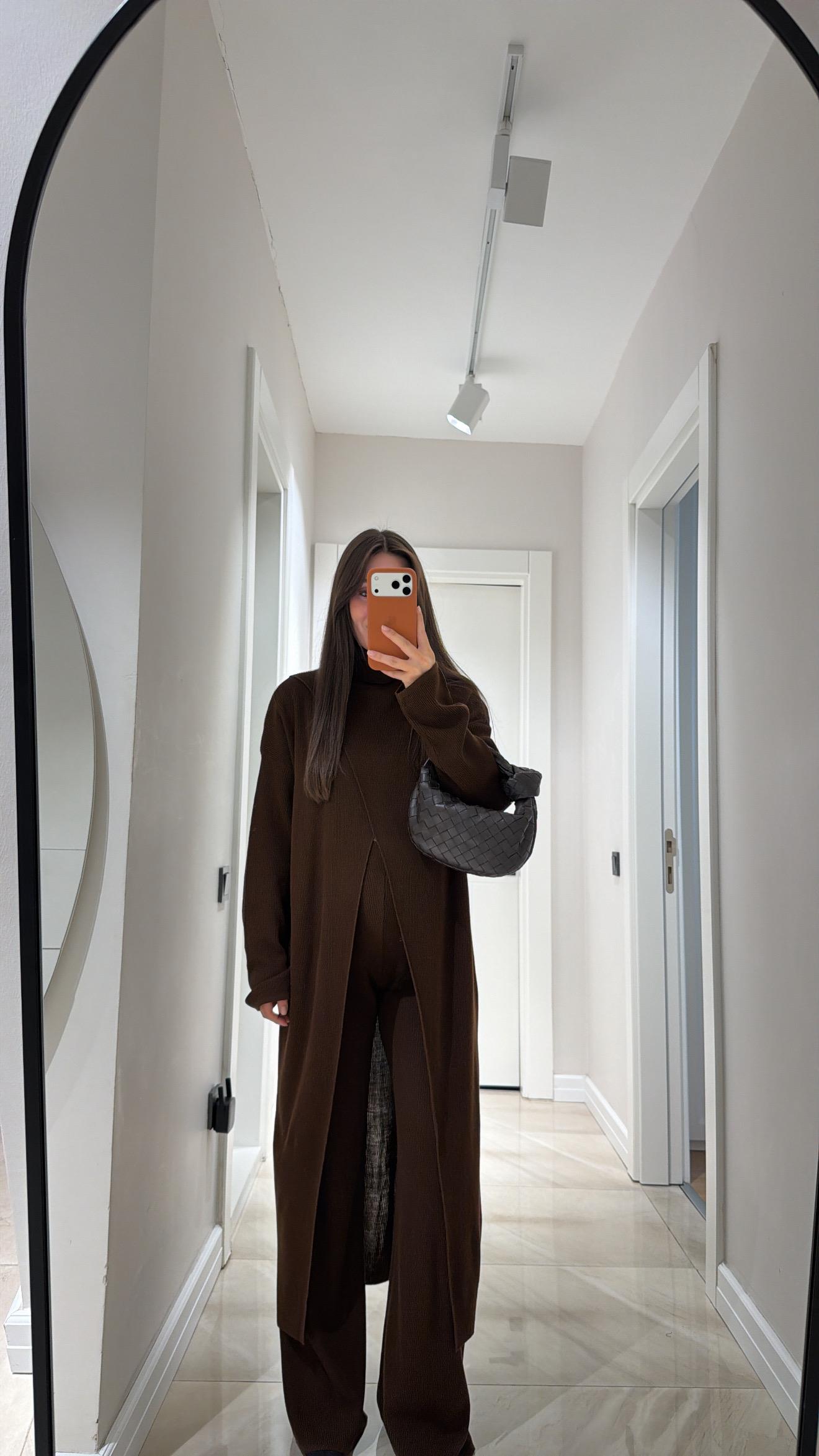 Kahve Balıkçı Yaka Çapraz Triko Pantolon Takım