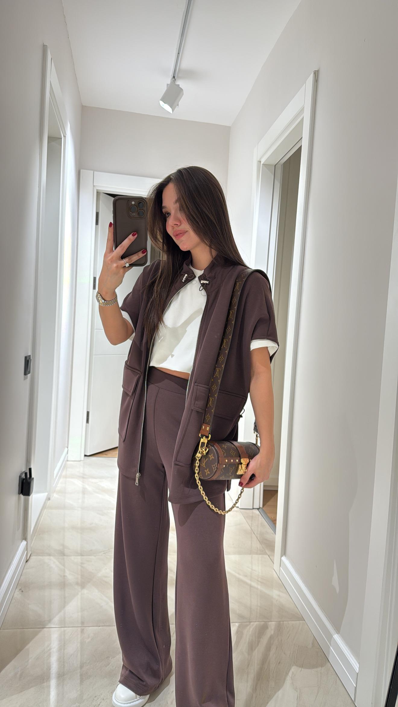 Kahve Bel Lastik Detaylı Yelekli Modal Takım