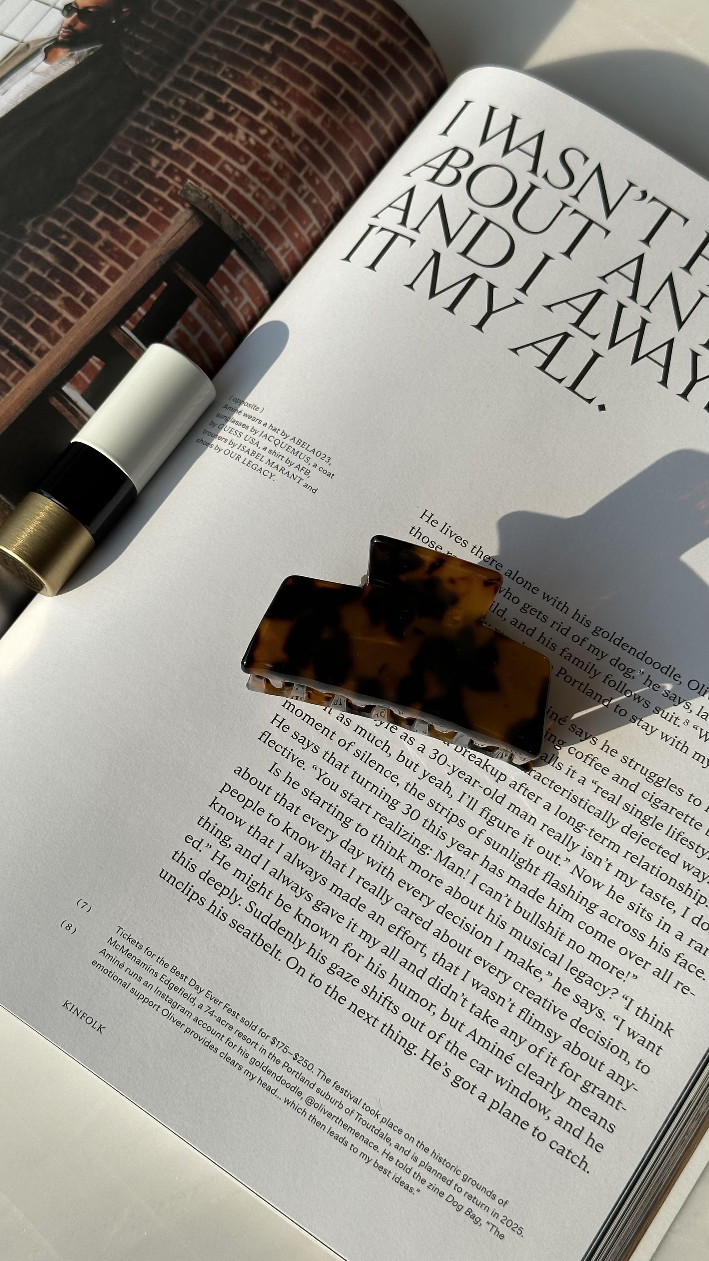 Kahve Benekli Mandal Toka