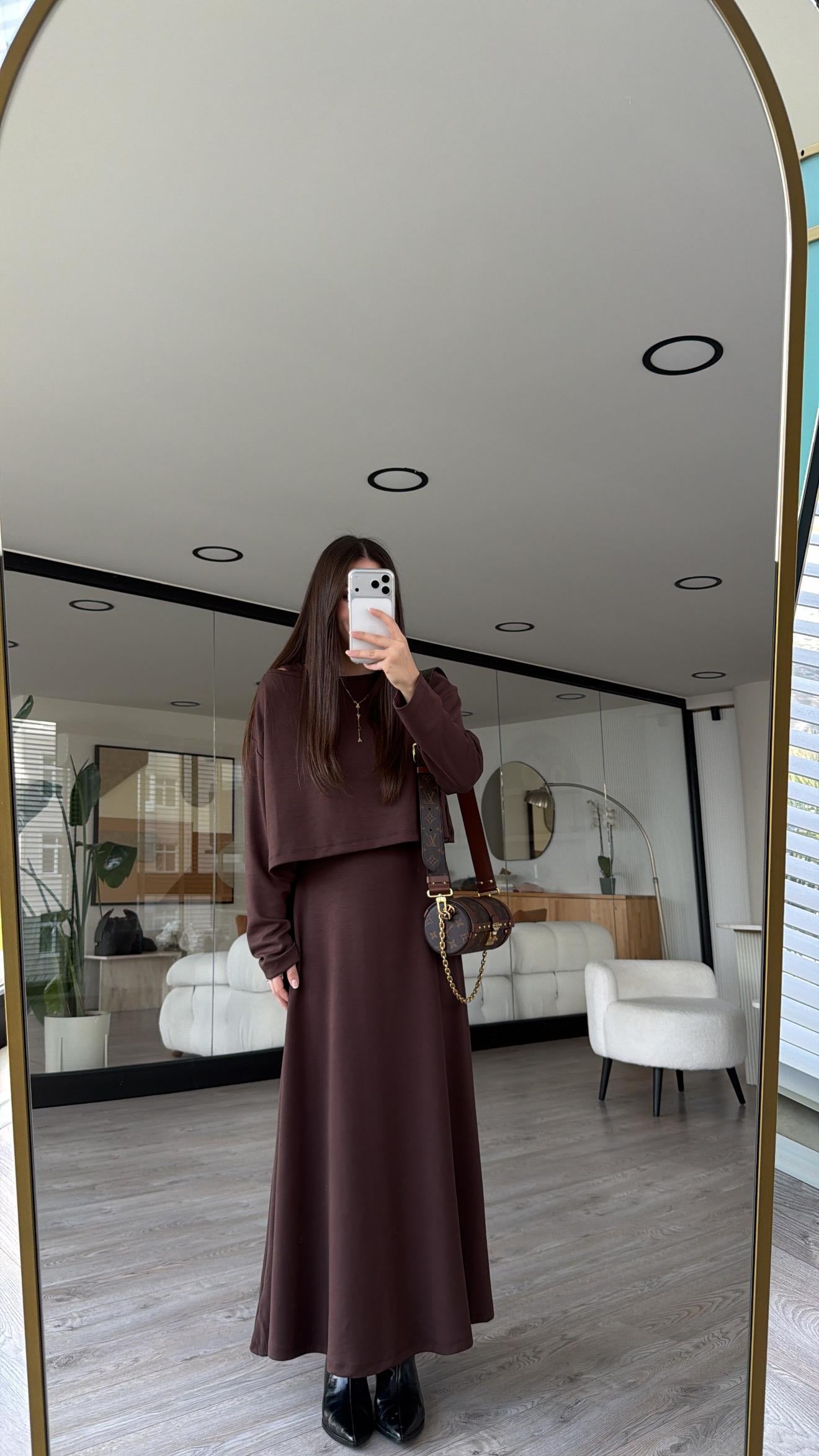 Kahve Bisiklet Yaka Elbiseli Takım